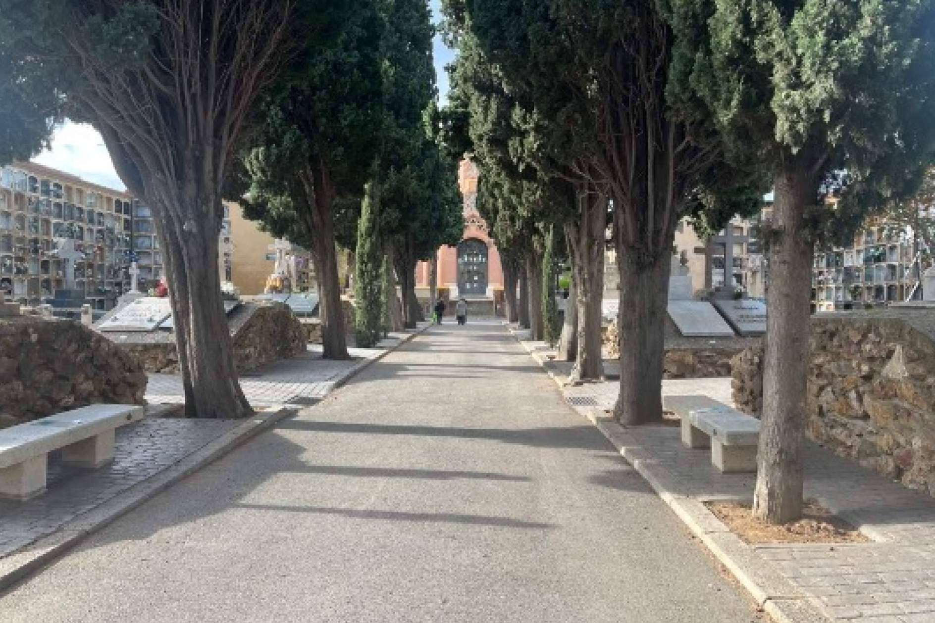 Trámites a seguir tras el fallecimiento de una persona, por el comparador de funerarias en Barcelona Funos