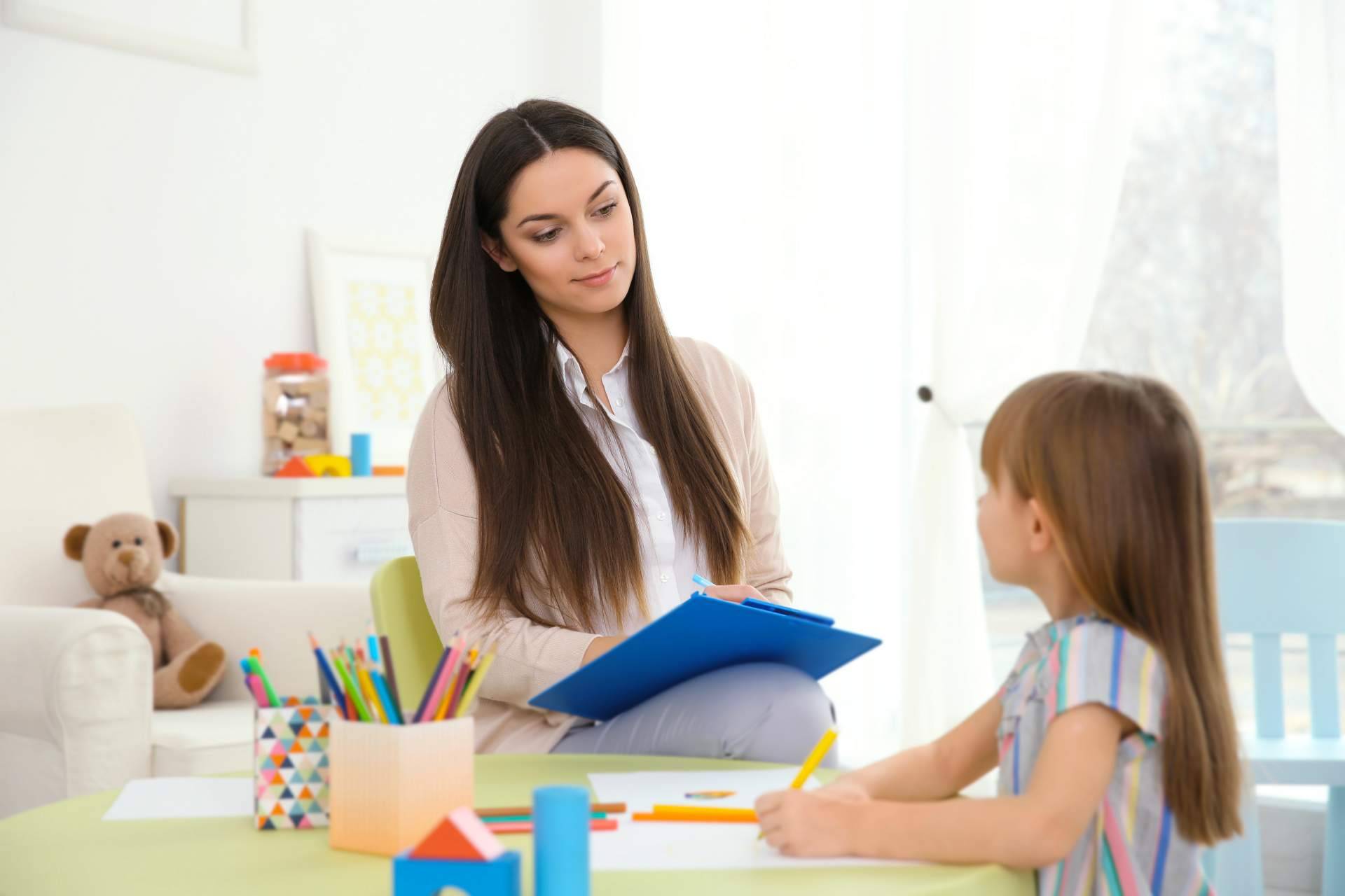 La importancia de acudir al psicólogo, por Centro de Psicología Neos
