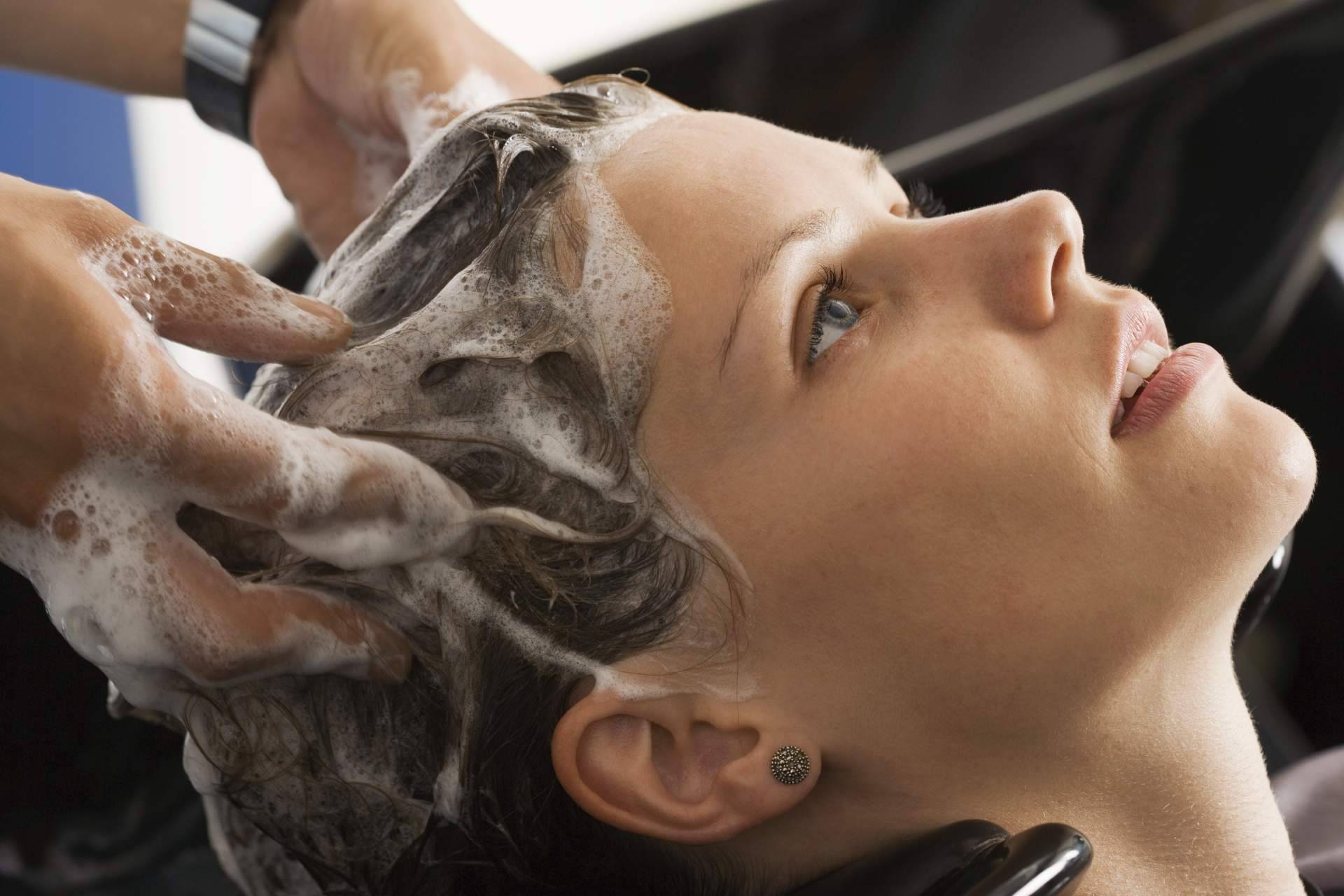 Mantener un alisado perfecto gracias al champú y la mascarilla Power Liss