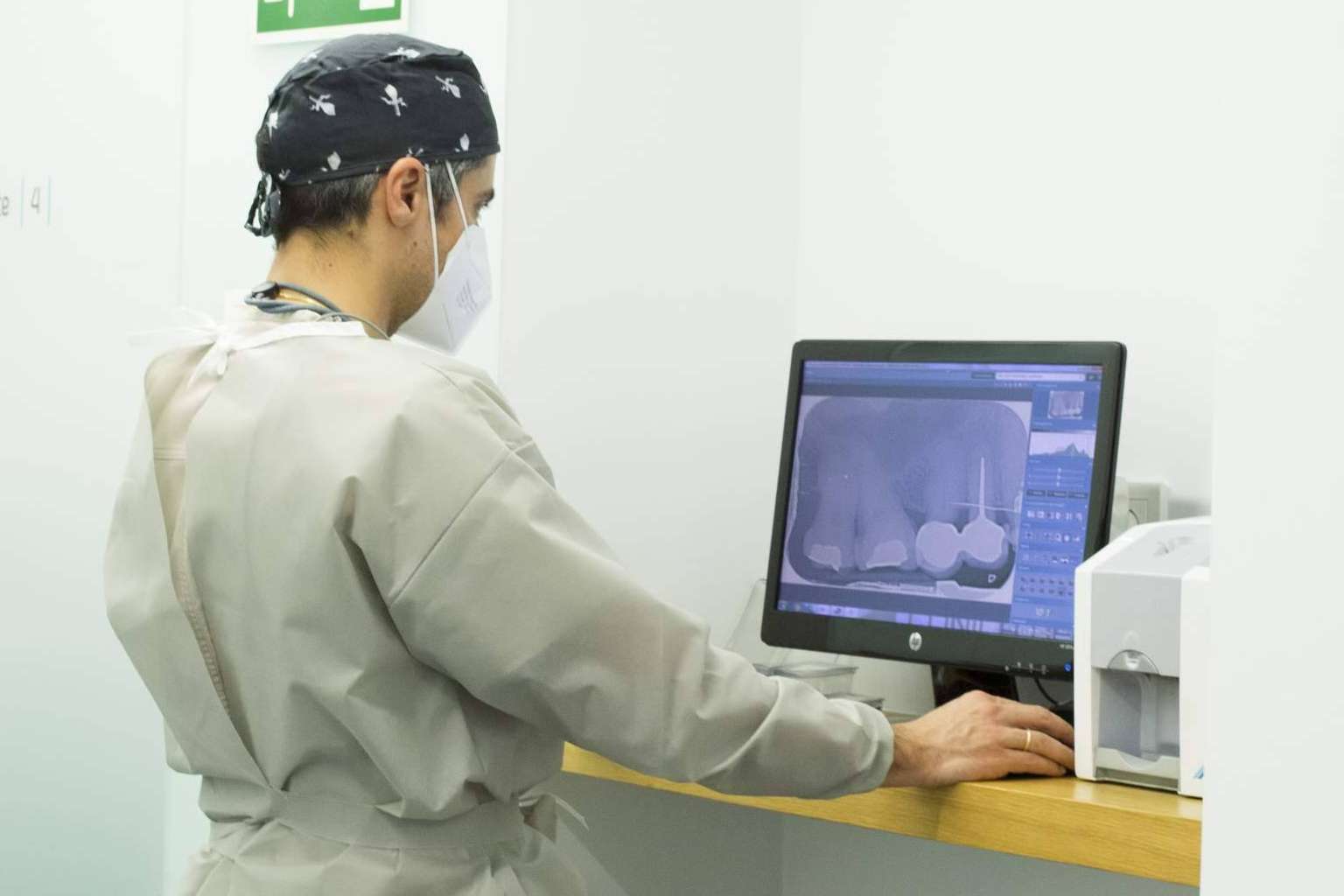 Recuperar la sonrisa con implantes dentales