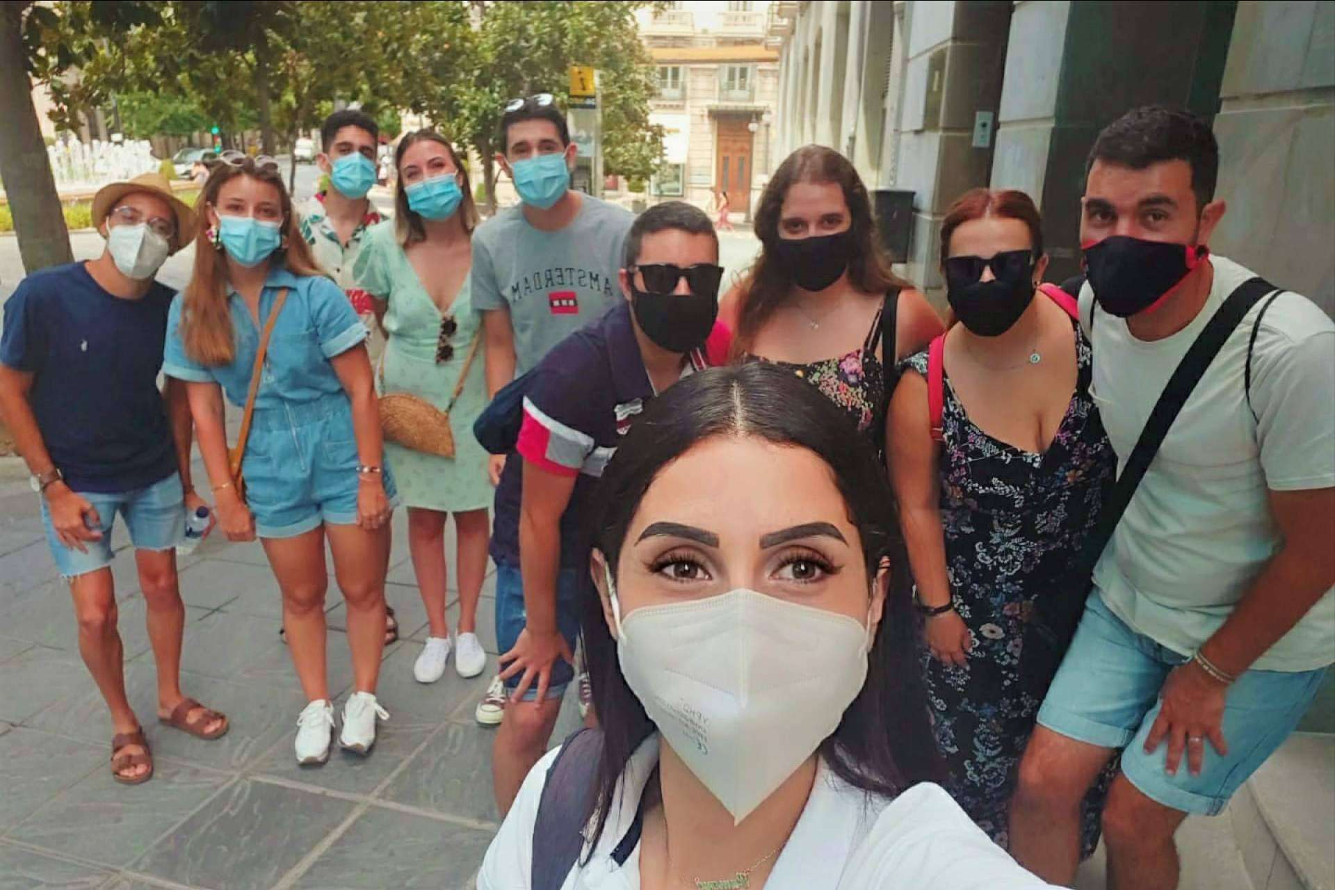 Visitar la ciudad con el free tour de Nazarí Tours Granada