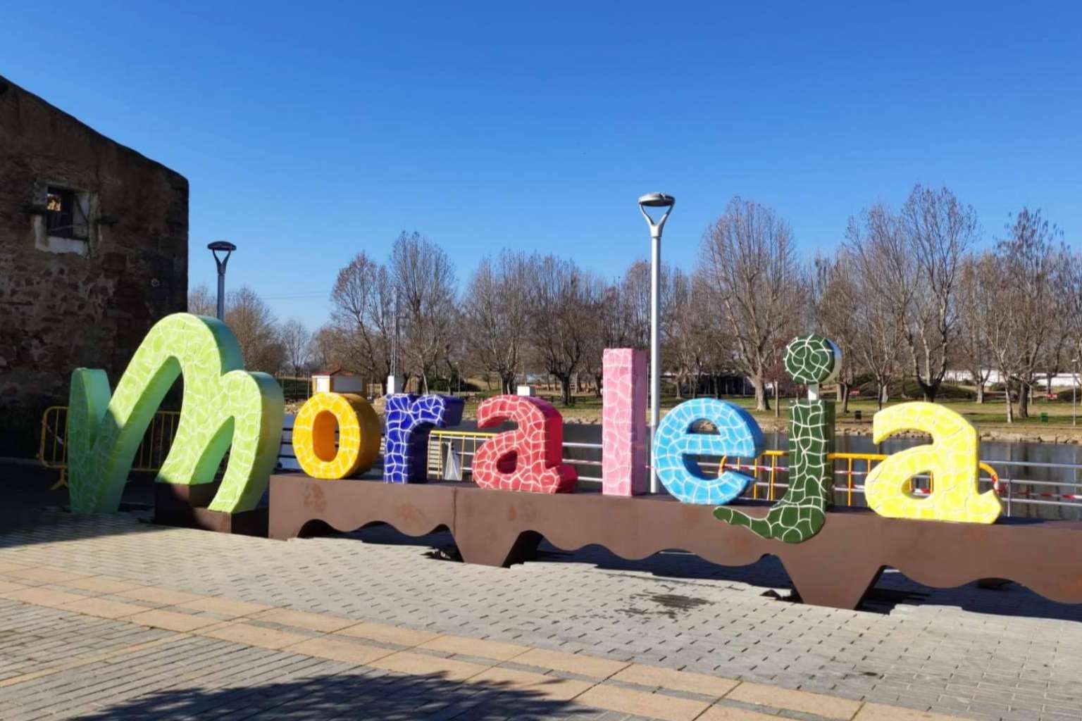 MobuArtex, la empresa que se ocupa de decorar ciudades