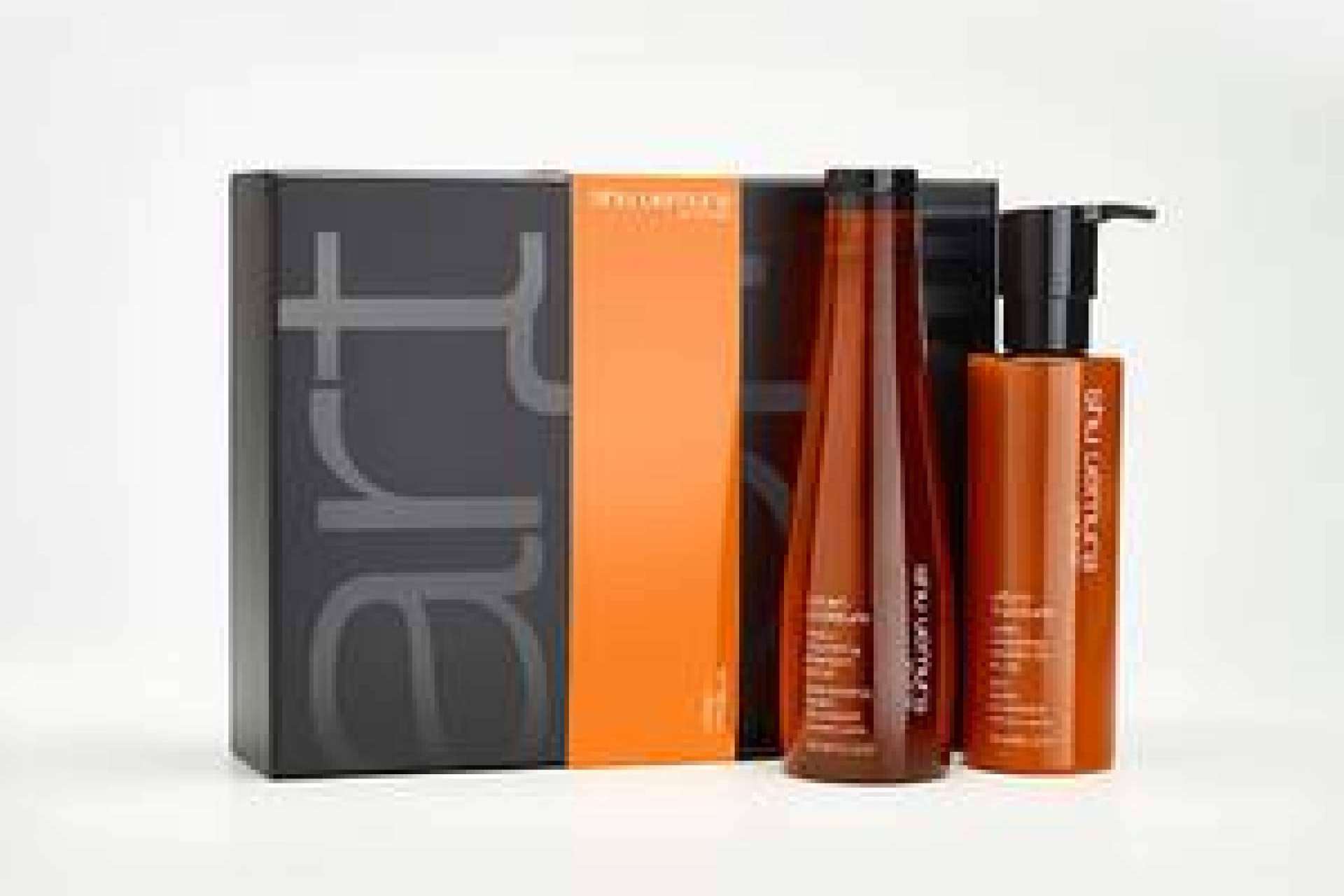 Llarcó recomienda, para esta nueva temporada, los productos japoneses de Shu Uemura para un cabello perfecto