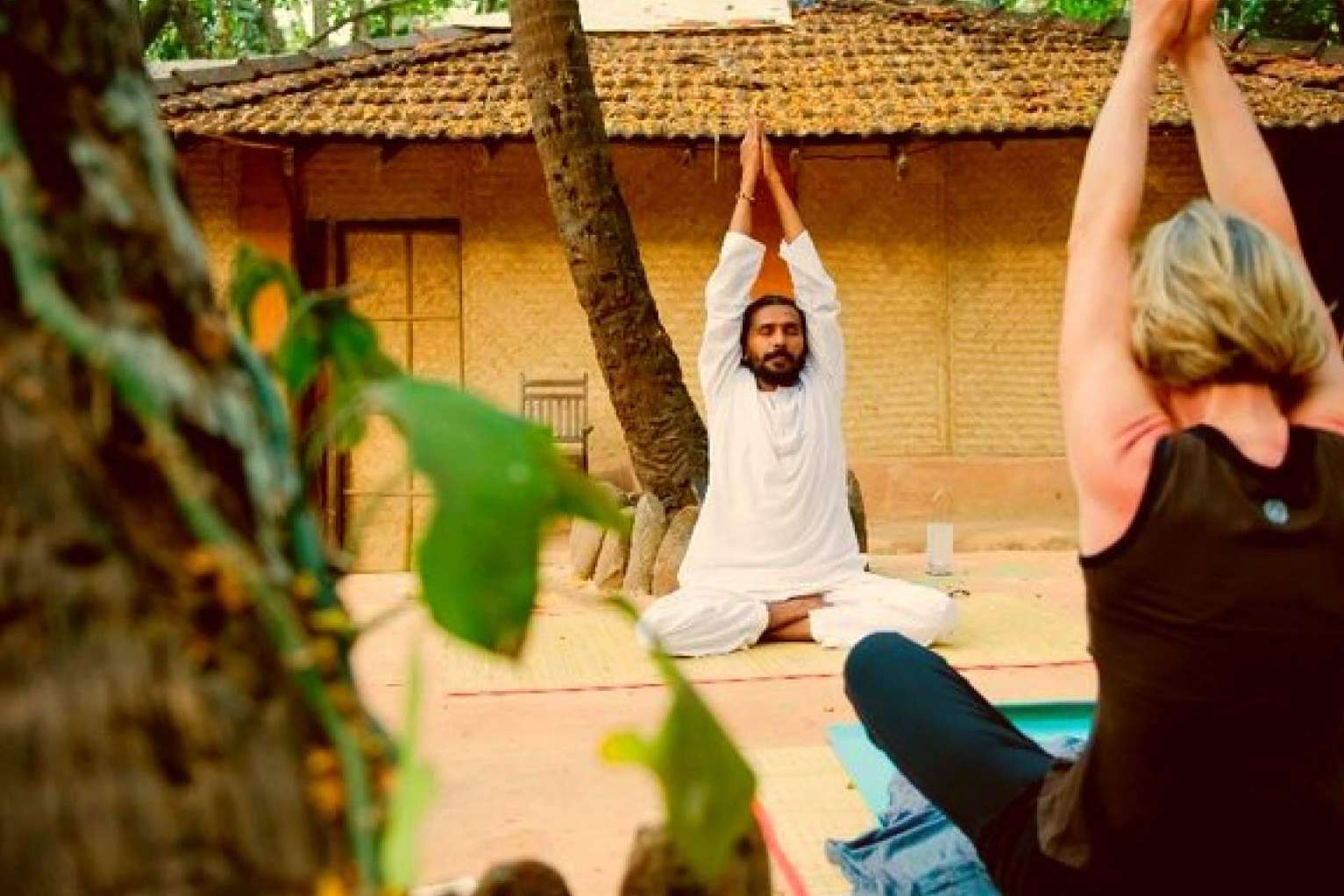 Las ventajas del curso de profesor de yoga en Kavaalya
