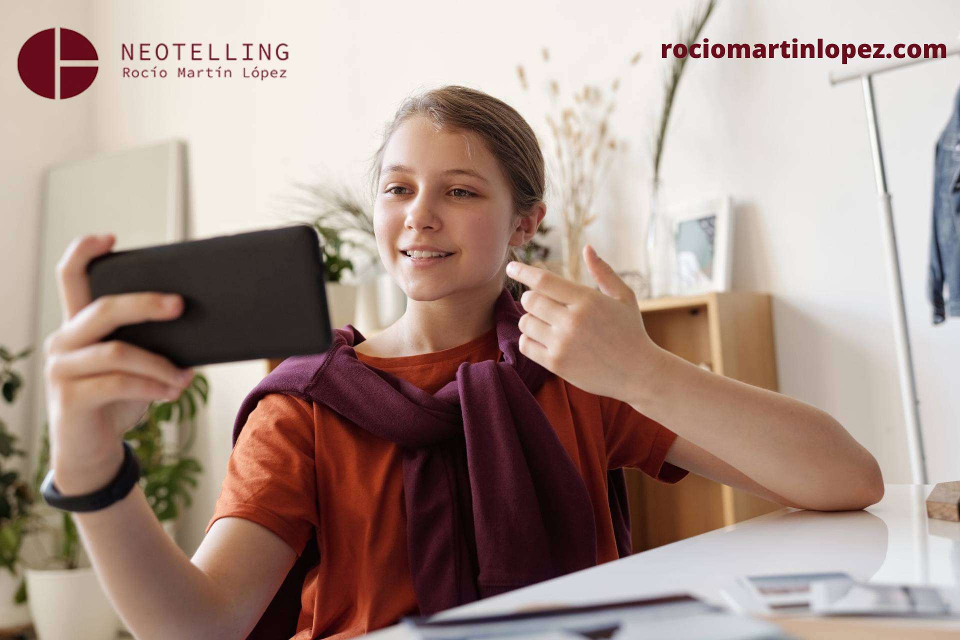 Enseñar a hablar en público a niños en entornos digitales, de la mano de Neotelling