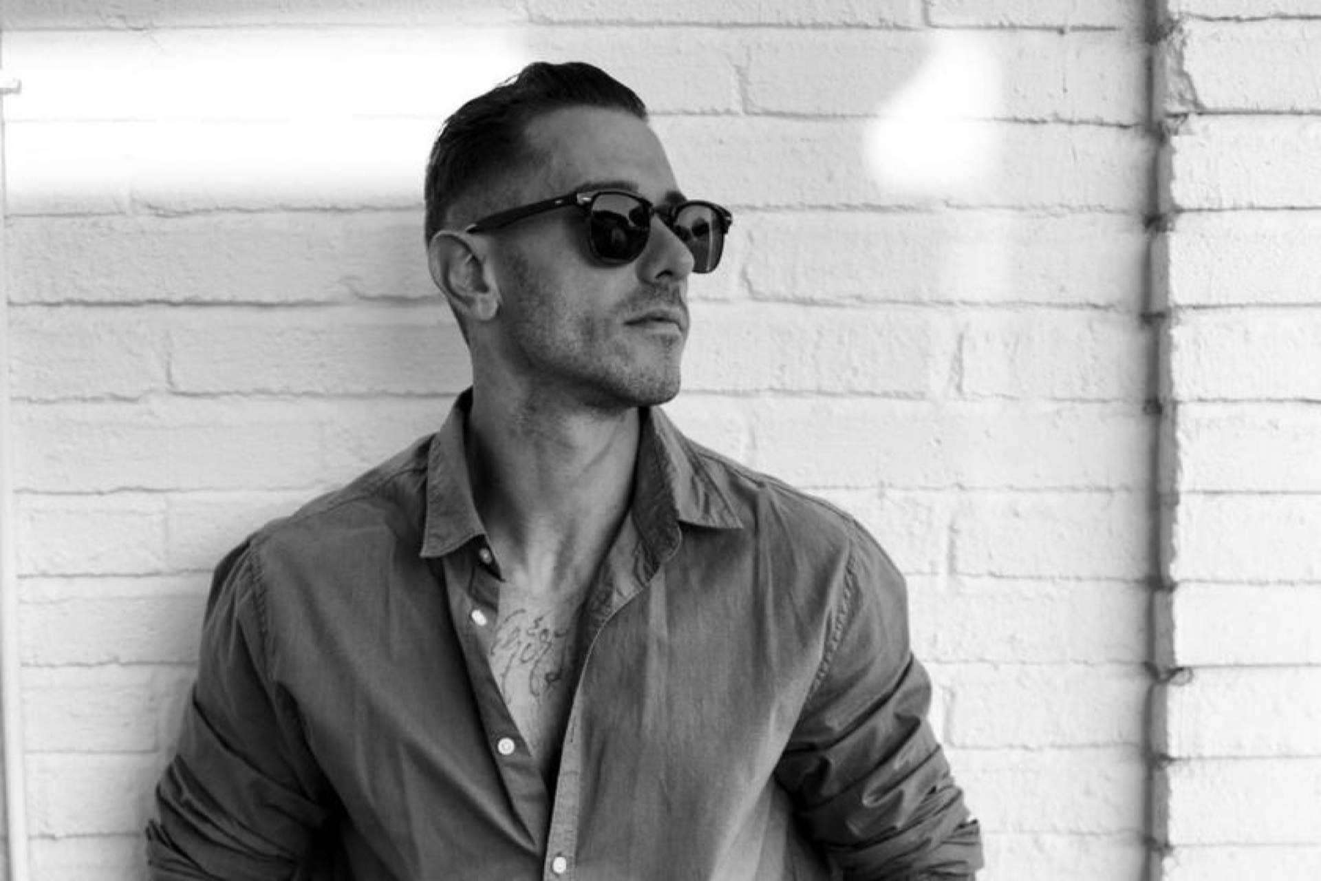 Ramón Toscano Antequera, productor musical e influencer, estrena próximamente su nuevo material discográfico
