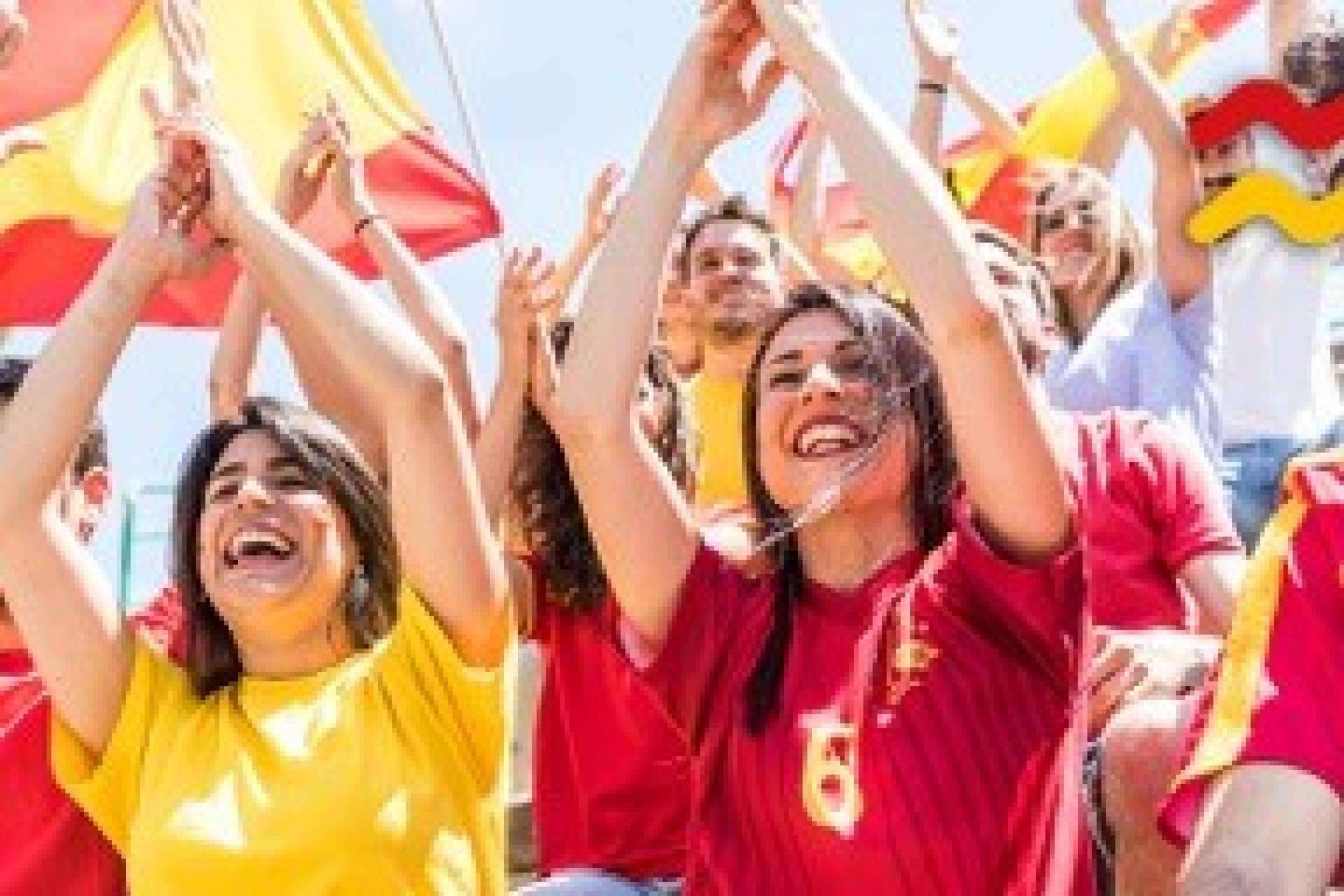 Comprar ropa oficial de las selecciones españolas de fútbol y fútbol sala en la tienda online ViveSelección