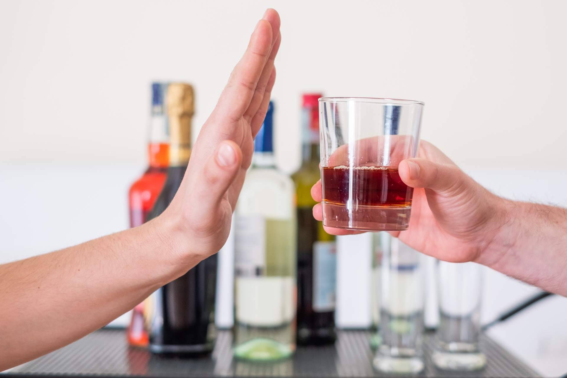 Los beneficios para la salud de dejar de beber alcohol