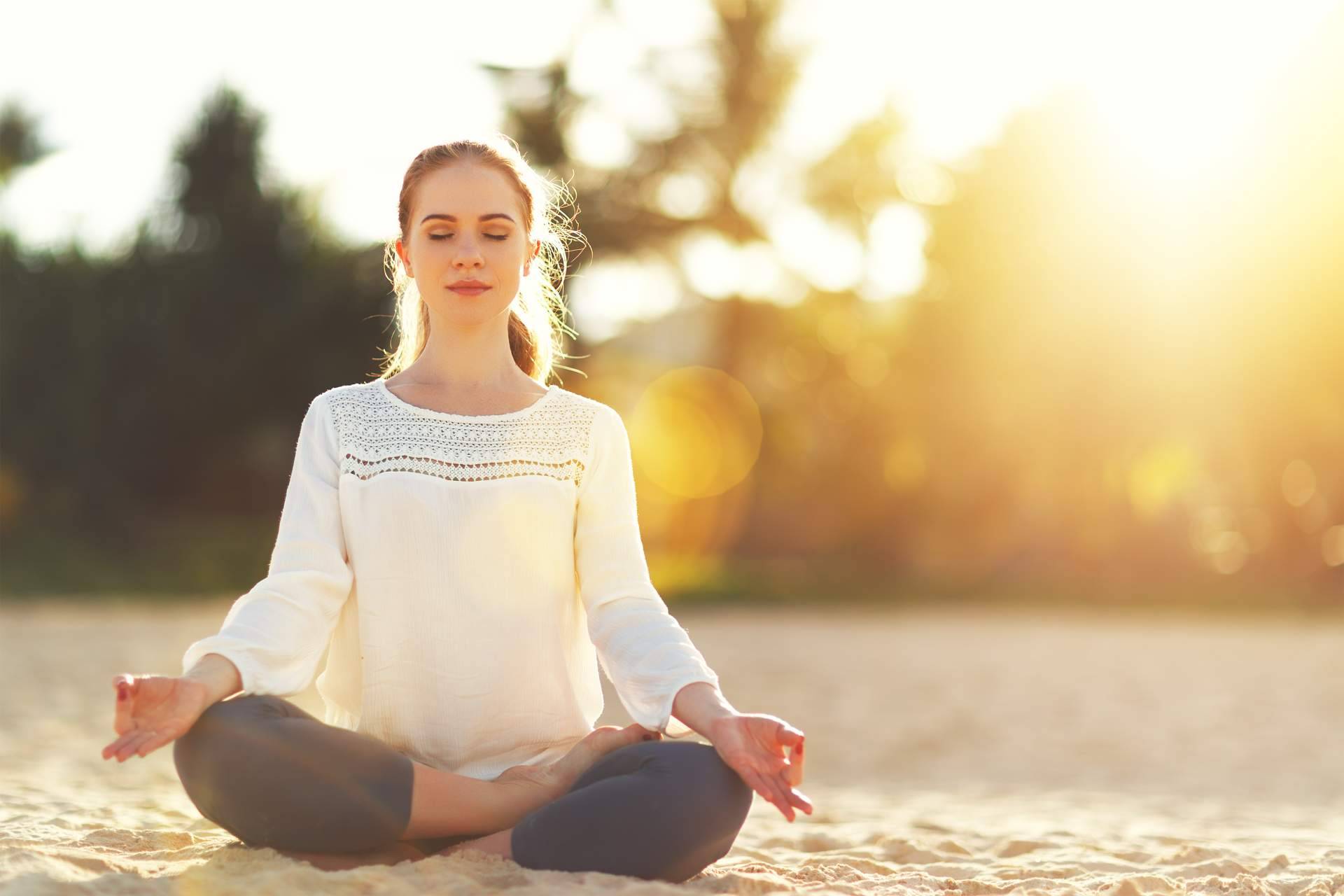 Aprender a meditar en 5 sencillos pasos con el curso de meditación de Escuela Transformacional
