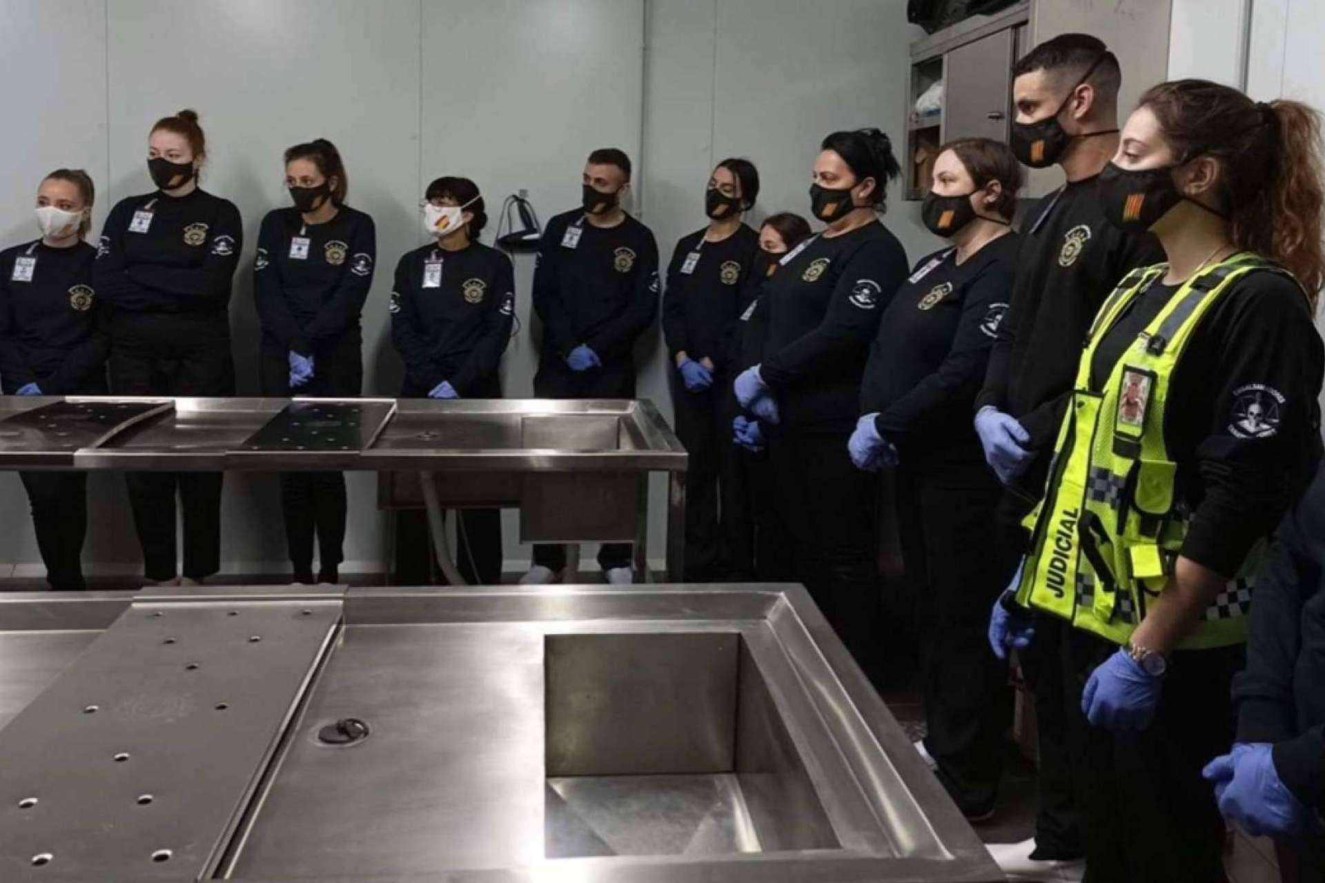 ¿Qué incluye la formación de profesionales funerarios y funerarias en el Instituto Español Funerario?