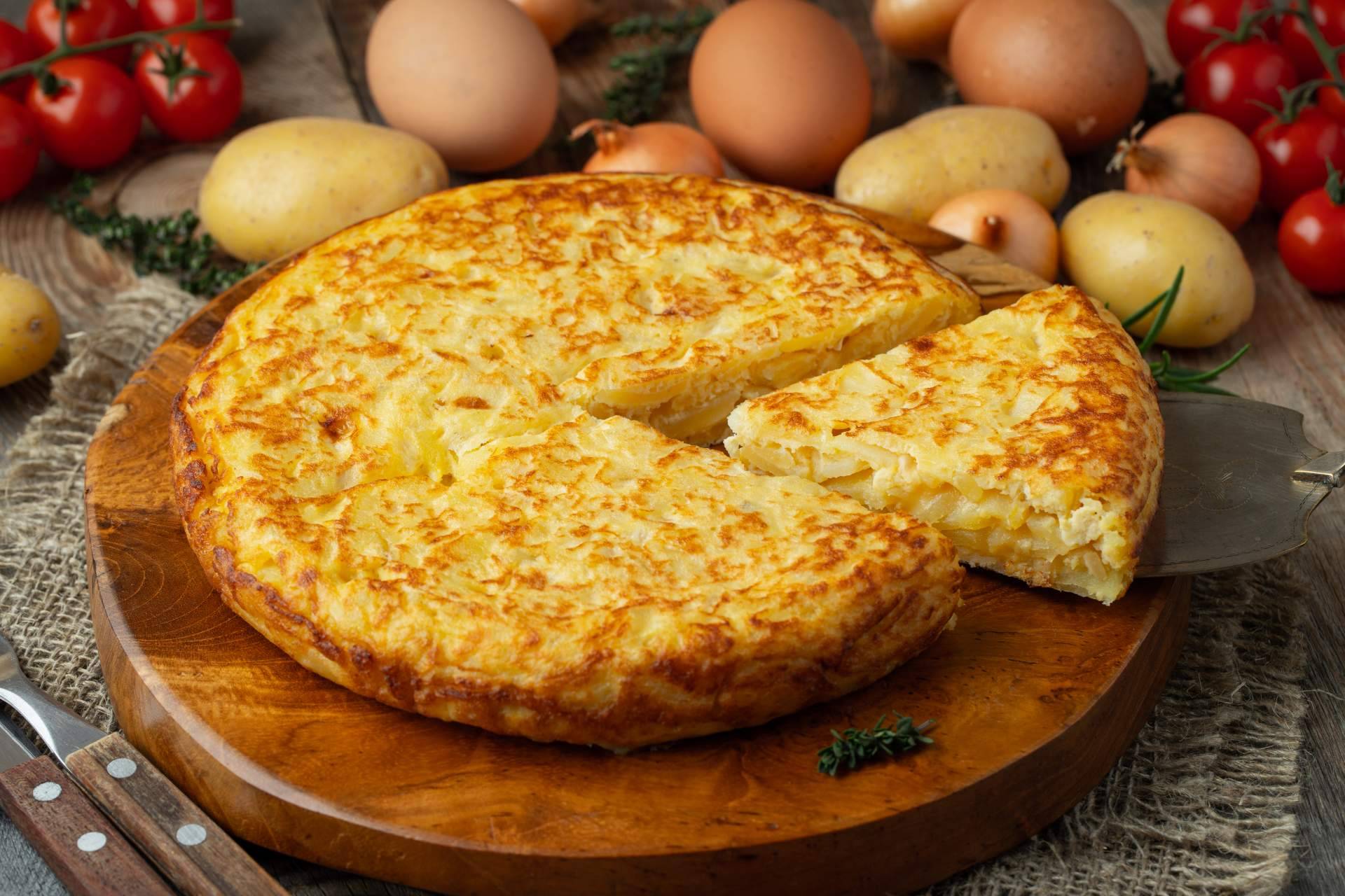 Disfrutar de una buena tortilla de patata en el restaurante acogedor y familiar La Tortilla de Mamá