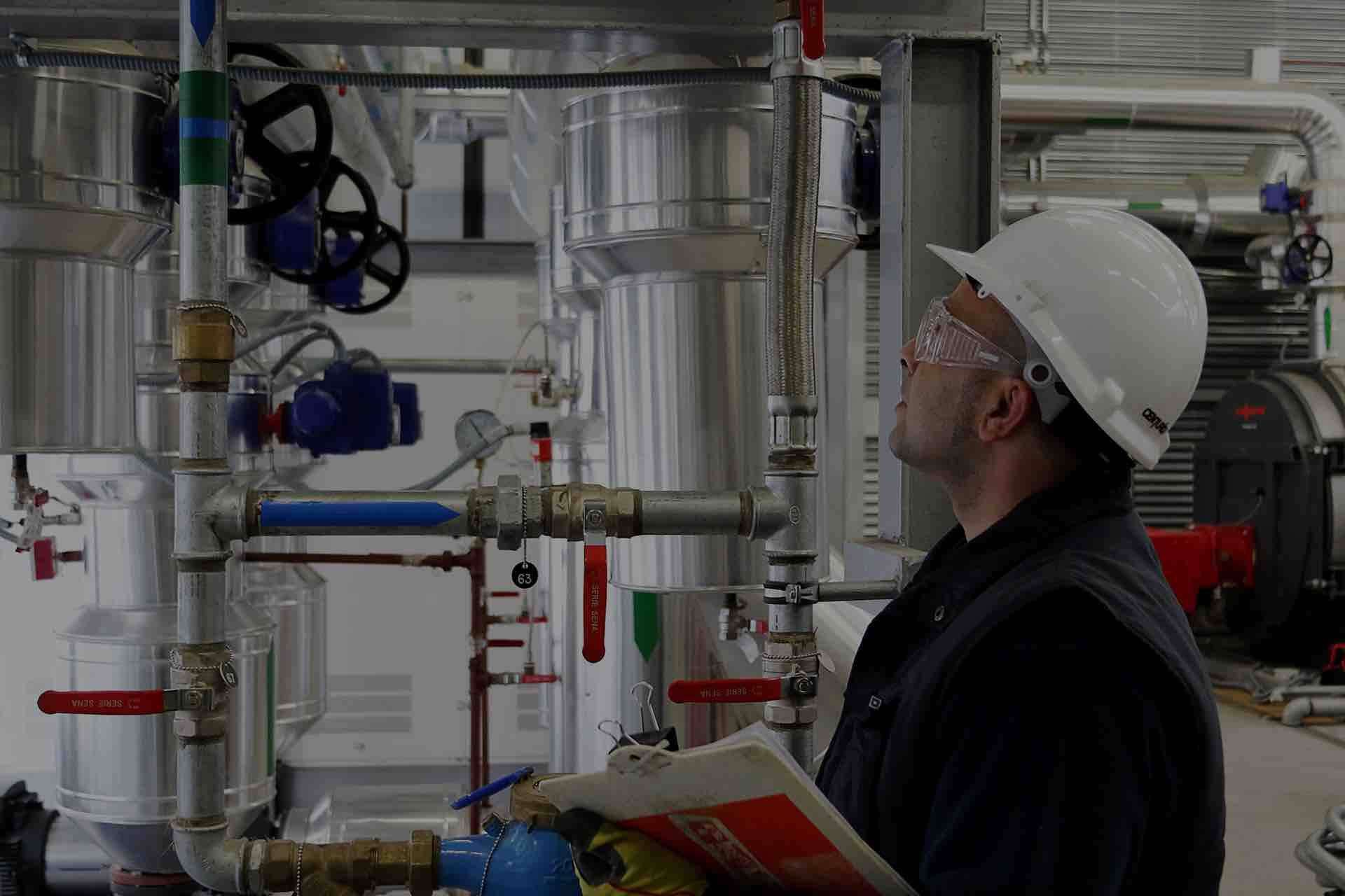 Arreglar las fugas de agua en fábricas de la mano de la empresa TELEFUGA