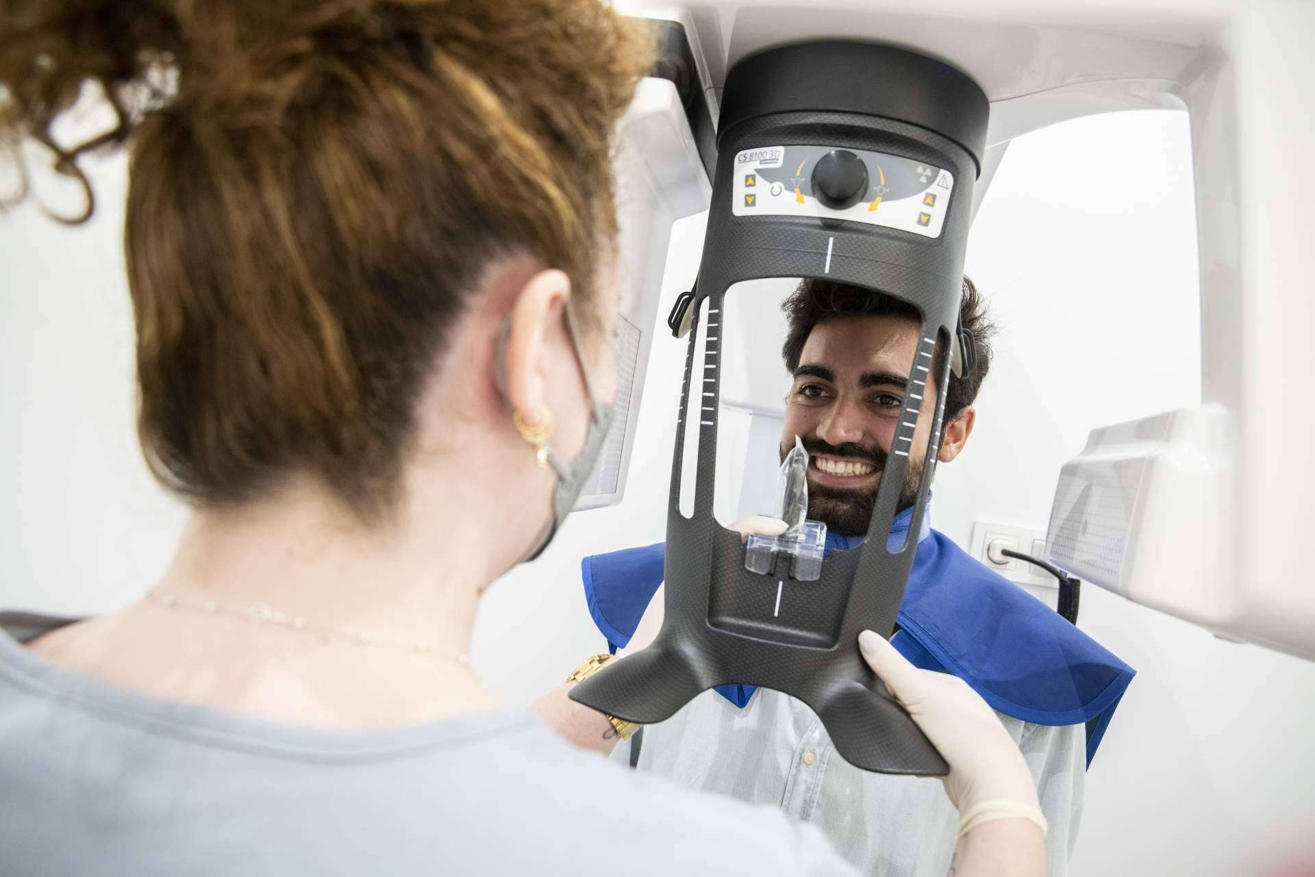Las enfermedades periodontales más comunes, de la mano de la Clínica Dental Eduardo López