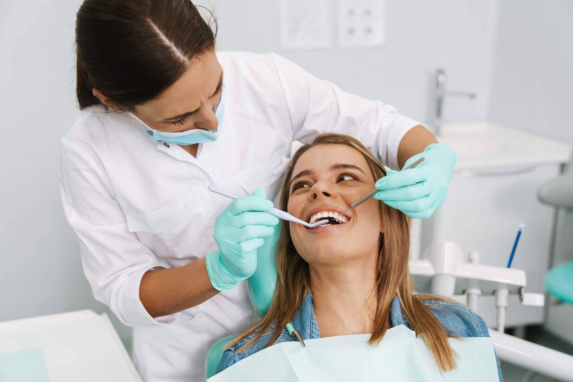 Corrales Dental, una clínica con última tecnología en composites estratificados
