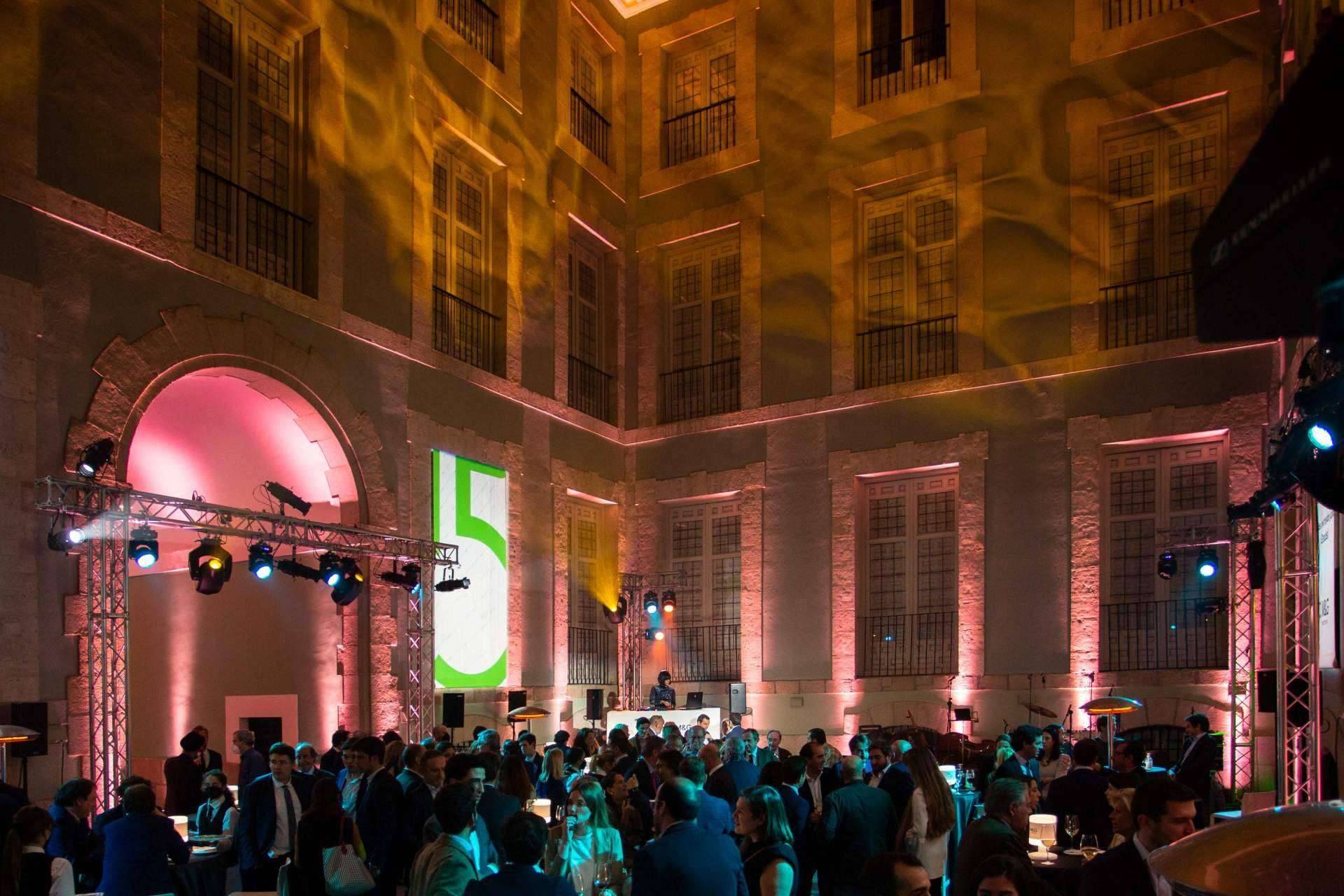 DJ para eventos corporativos como medio de marketing auditivo