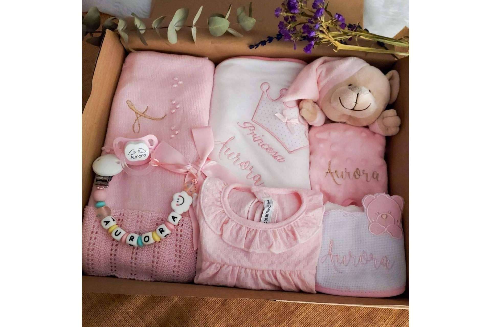 Regalos para bebés de la mano de la tienda especializada Lana Rosé