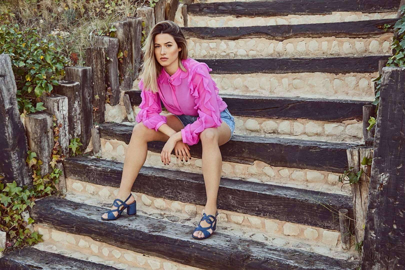 La nueva temporada primavera-verano de Audley Shoes, conformada por zapatos con formas originales y a todo color