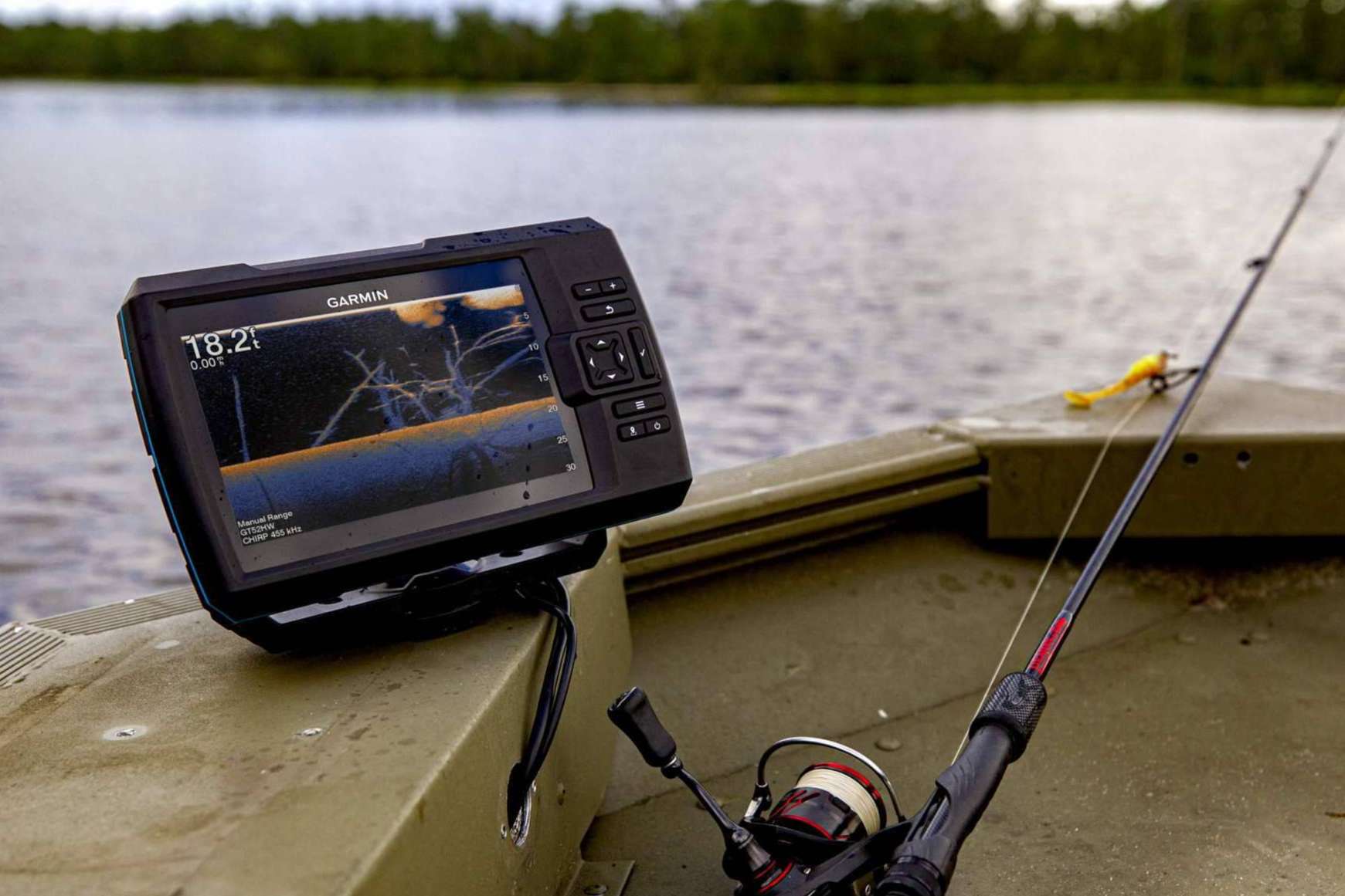 Sondas de pesca GPS Striker Vivid con Equiposnauticos.com