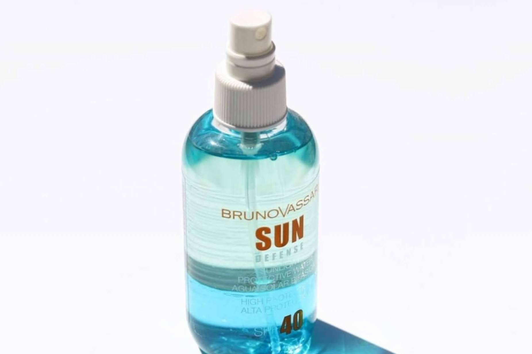 SUN DEFENSE, la protección solar de Bruno Vassari que ya está disponible vía online en Llarcó