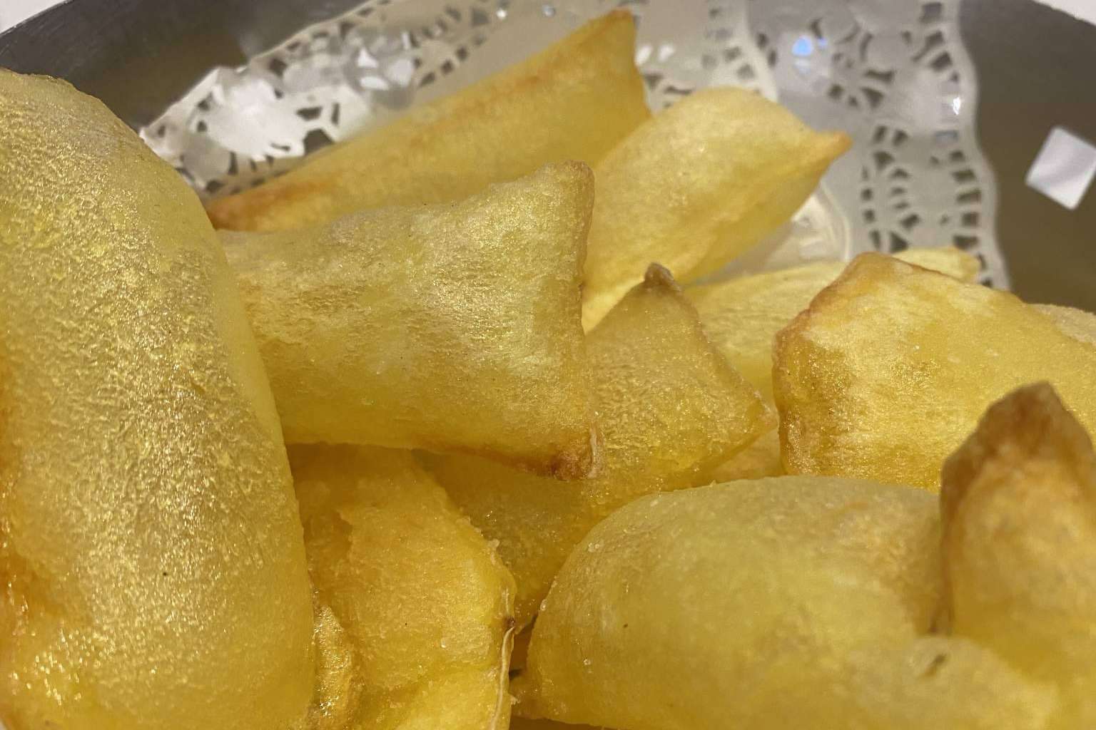 Para llevar la comida tradicional española a todos los hogares, Sal Gorda dispone de servicio take away