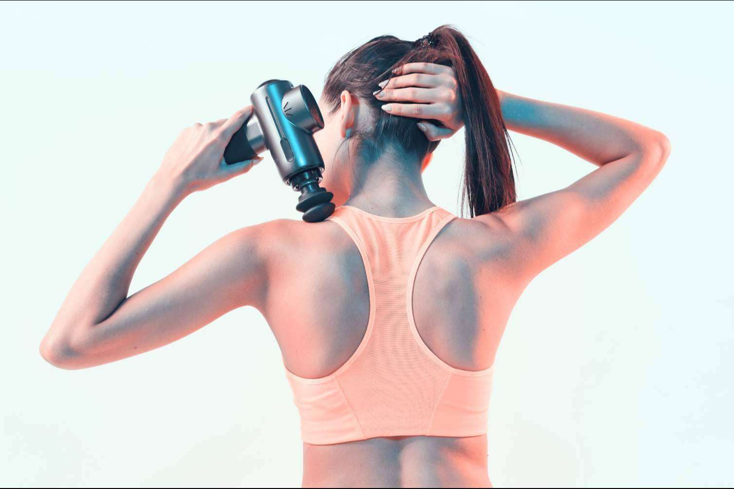 Perfectas para runners y ciclistas, así ayudan las pistolas de masaje al deportista