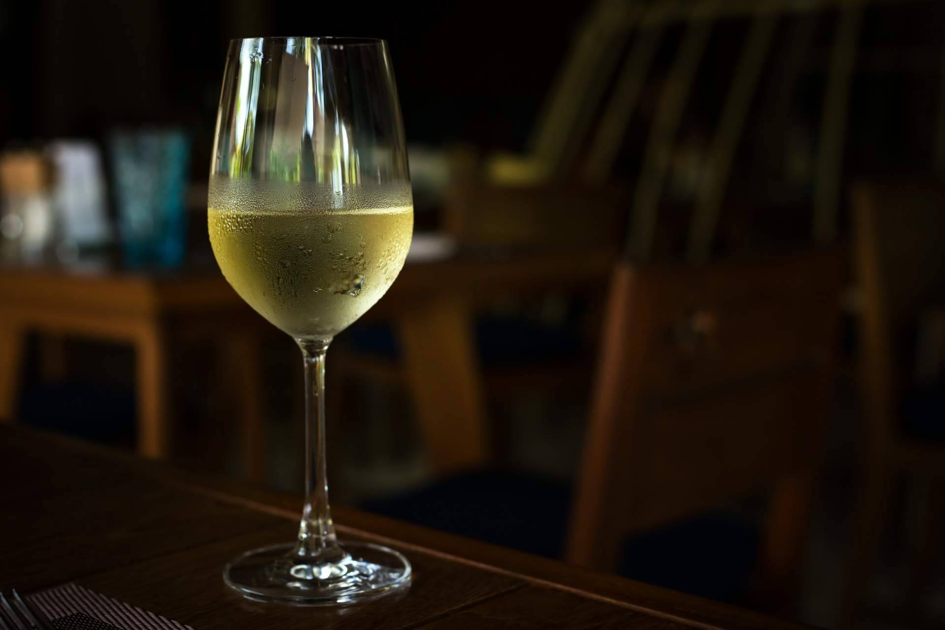 Your Wine at Home permite pagar con criptomonedas y envía vino a toda Europa