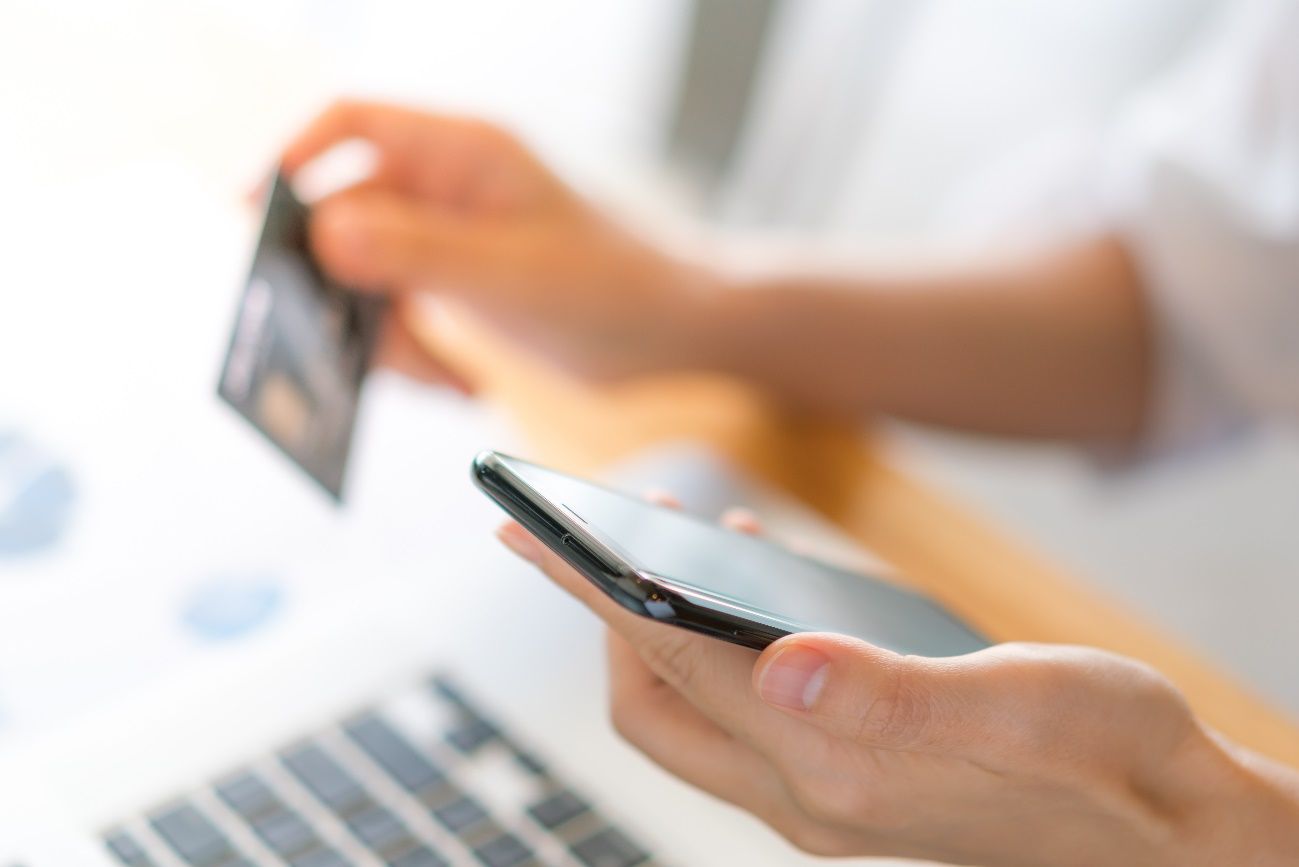 Cómo pueden las empresas aumentar la seguridad en sus compras y suscripciones online con Tickelia