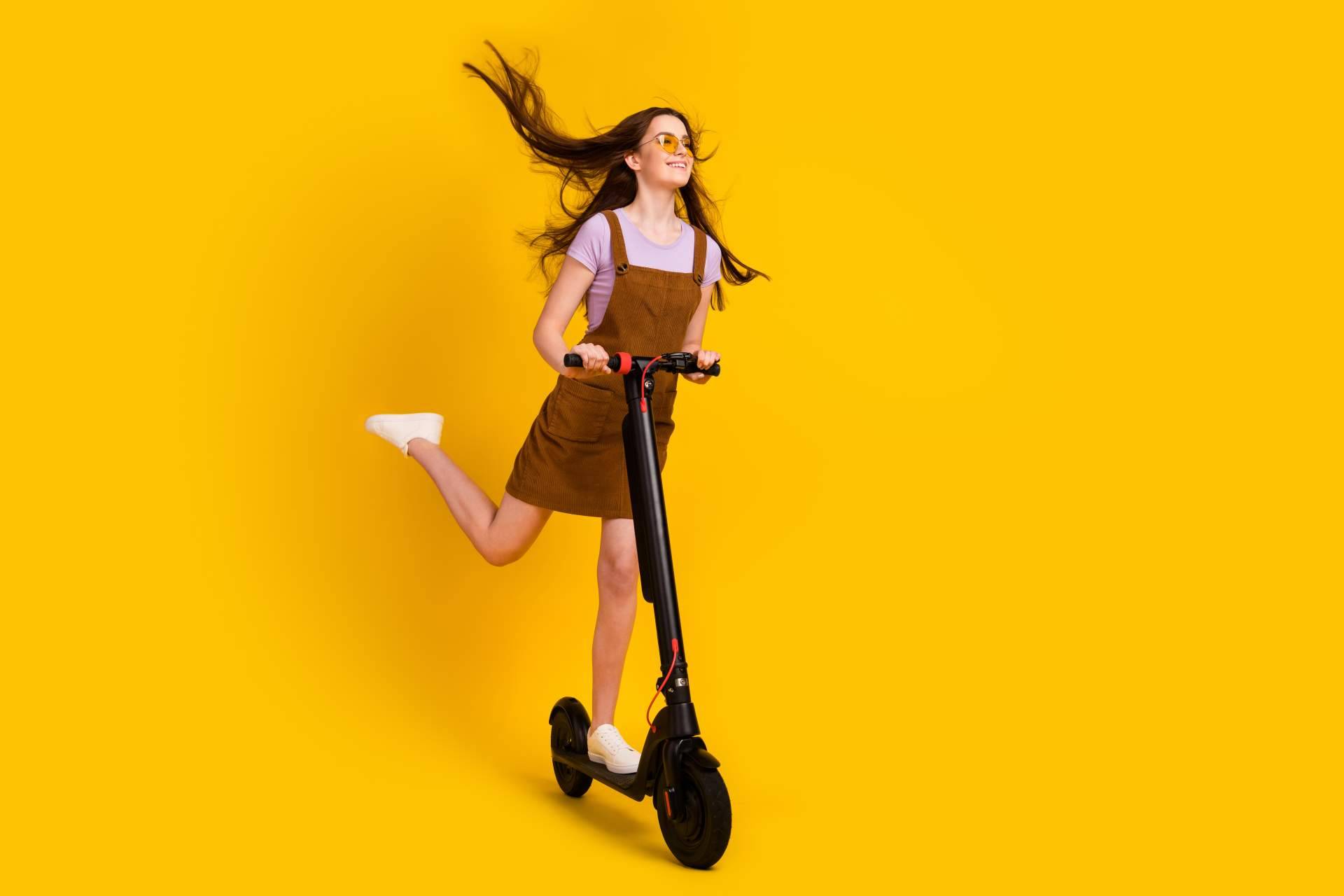 LYNX y su servicio de alquiler patinete eléctrico Barcelona
