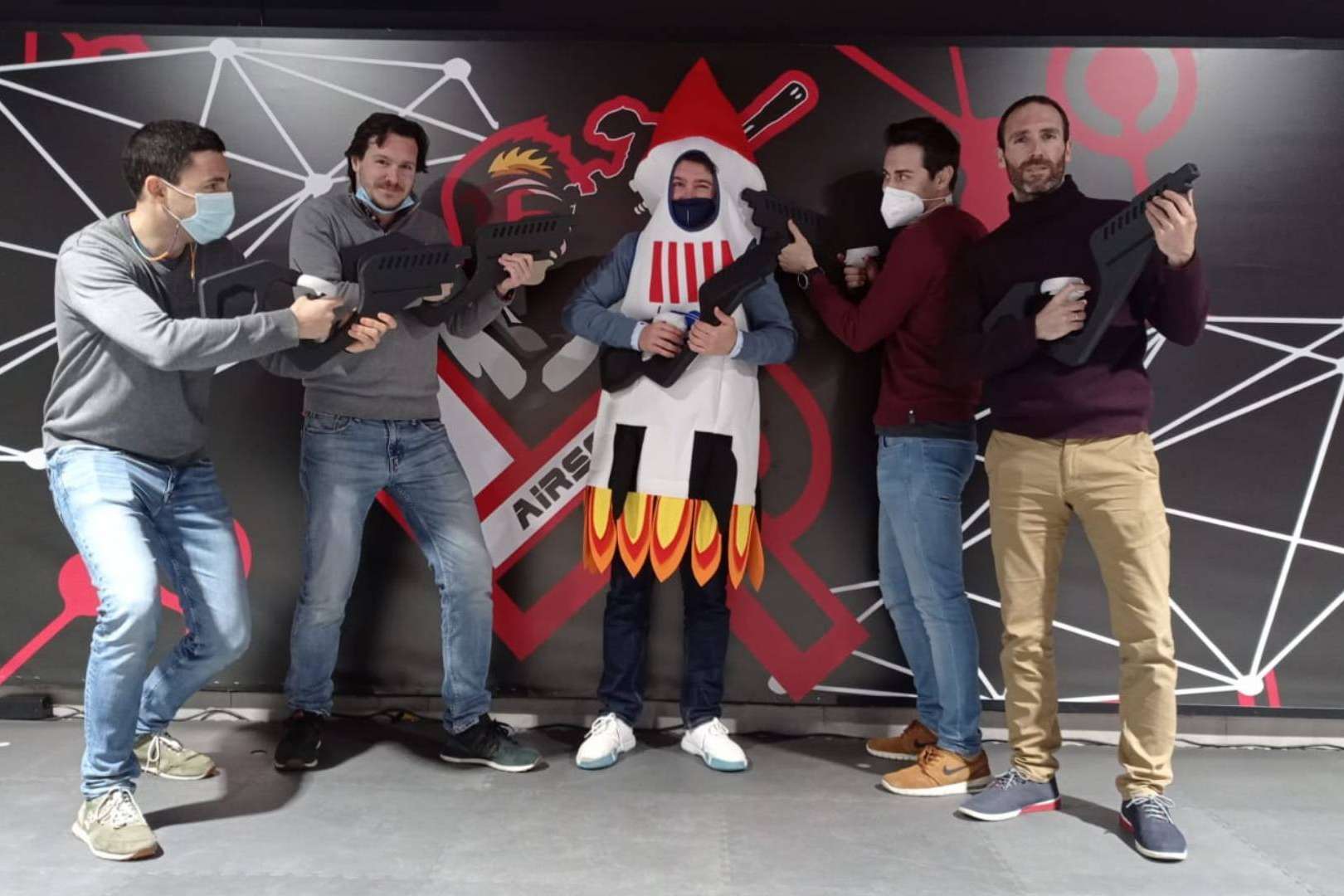 Celebrar un evento de empresa único y especial con VR Airsoft