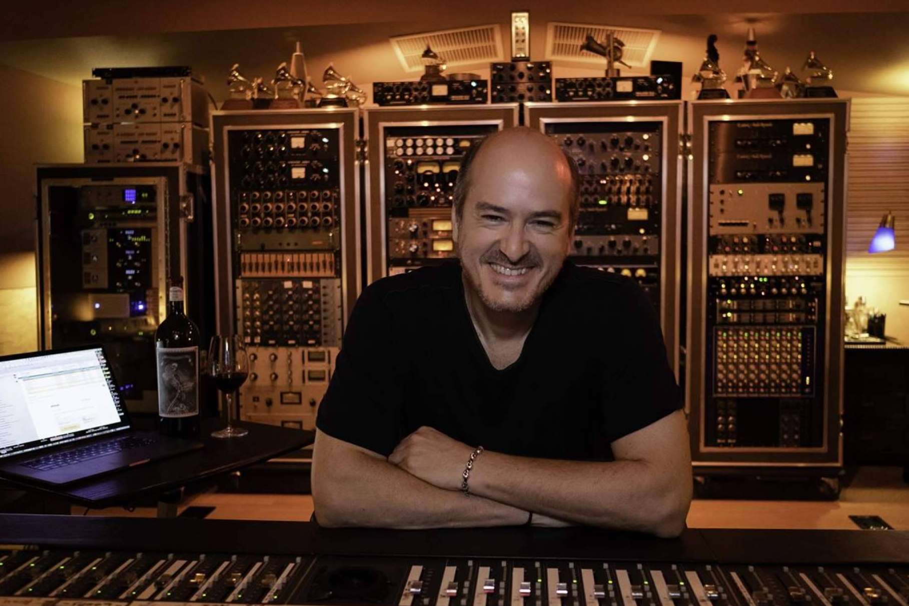 Rafa Sardina, ganador de 17 Grammys, al alcance de todos gracias a EUMES