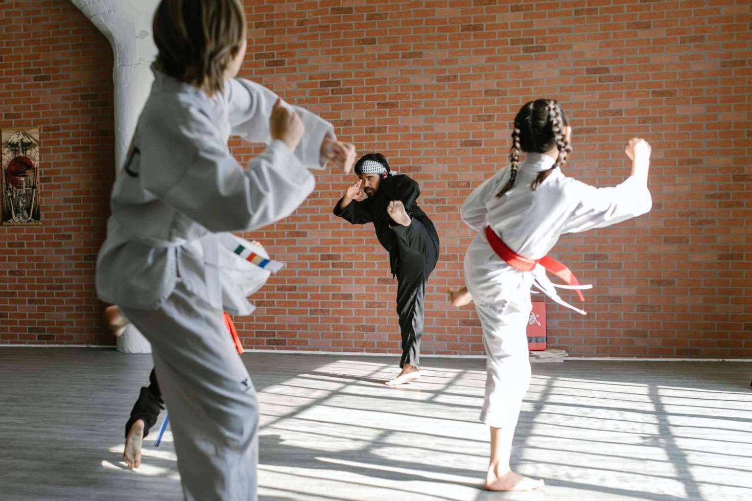Beneficios psicológicos, cognitivos y sociales de las artes marciales, por Empowerup