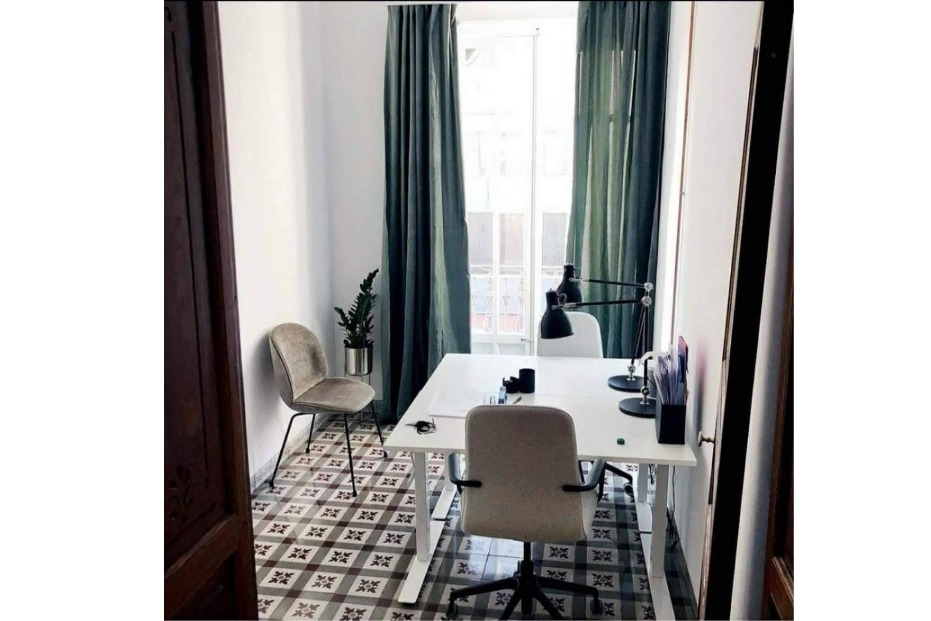 Combinar el trabajo y las vacaciones es posible gracias al espacio de coworking Palmapolitan, situado en Palma de Mallorca
