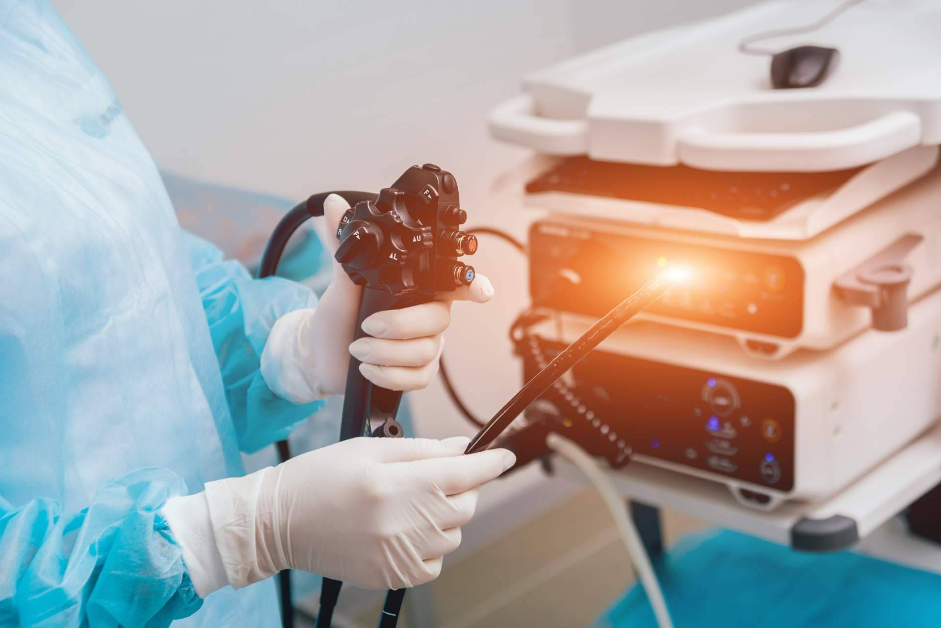 ¿Cuándo es necesaria una cirugía laparoscópica de la hernia de hiato?, según el Dr. Enrique Mena del Río