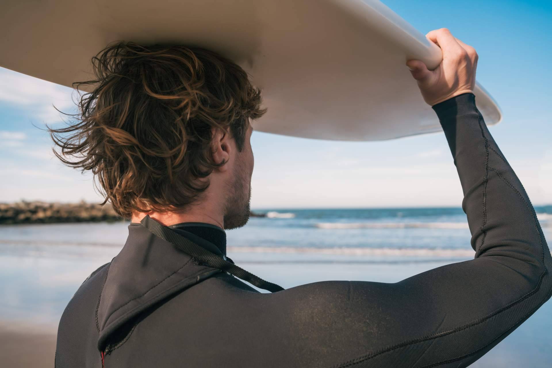 Watsay presenta sus tablas de surf y algunos de los mejores sitios de España para practicar surf