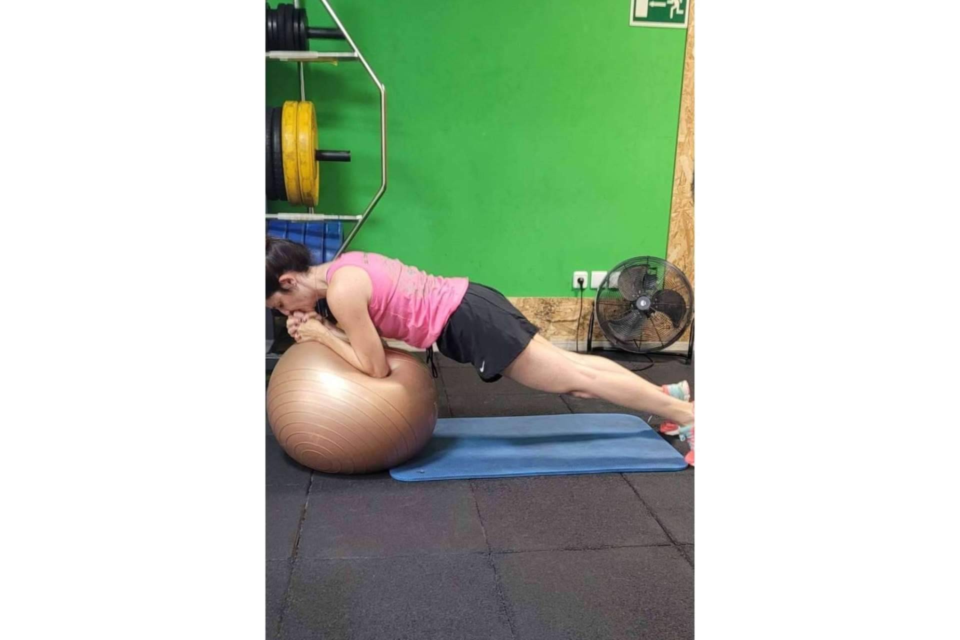 Salud & Fitness, ejercicio para la mejora y el dolor de espalda