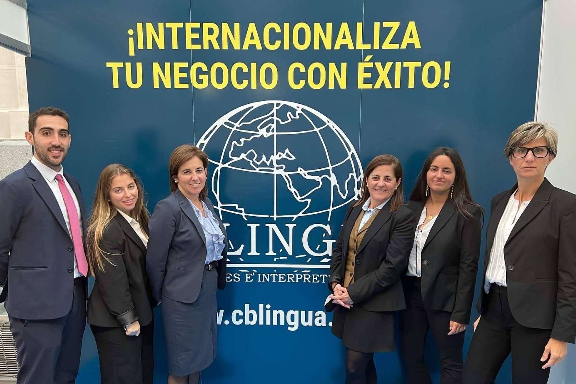 CBlingua, una de las principales empresas de traducción formada por un equipo de traductores jurados acreditados en todos los idiomas