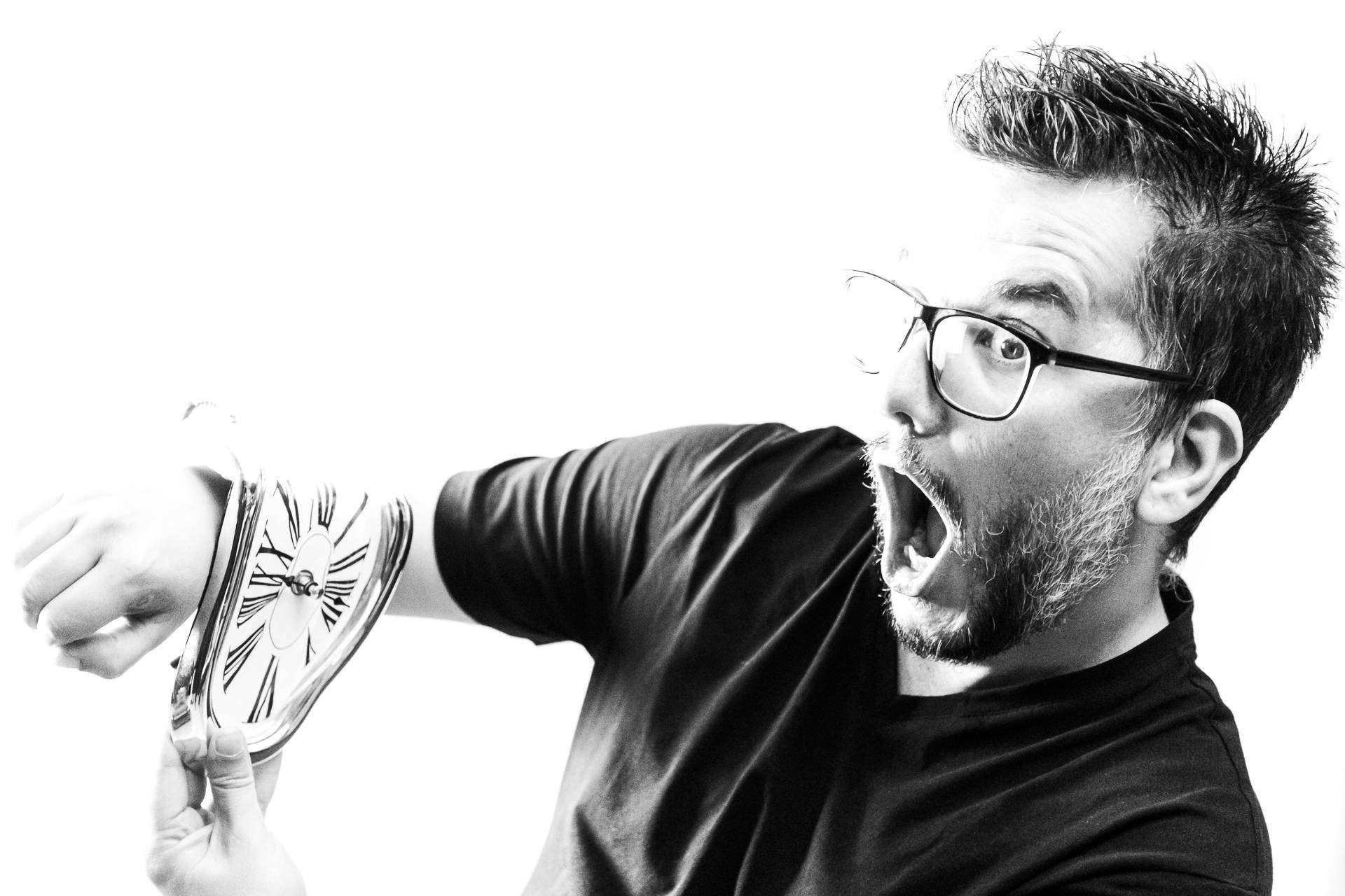 Rafa Aguado es el e-manager y coach artístico que logra la proyección y visibilidad de los artistas para conseguir el éxito