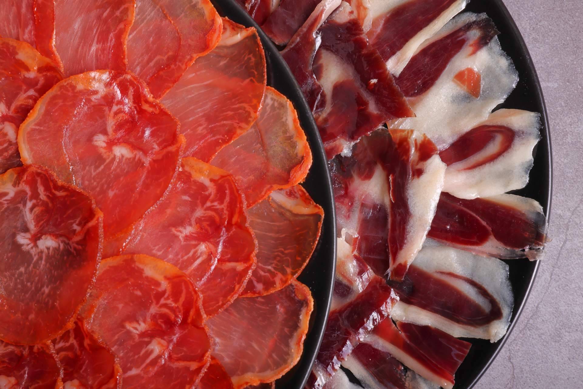 Vinomet ofrece una gran variedad de comida gourmet