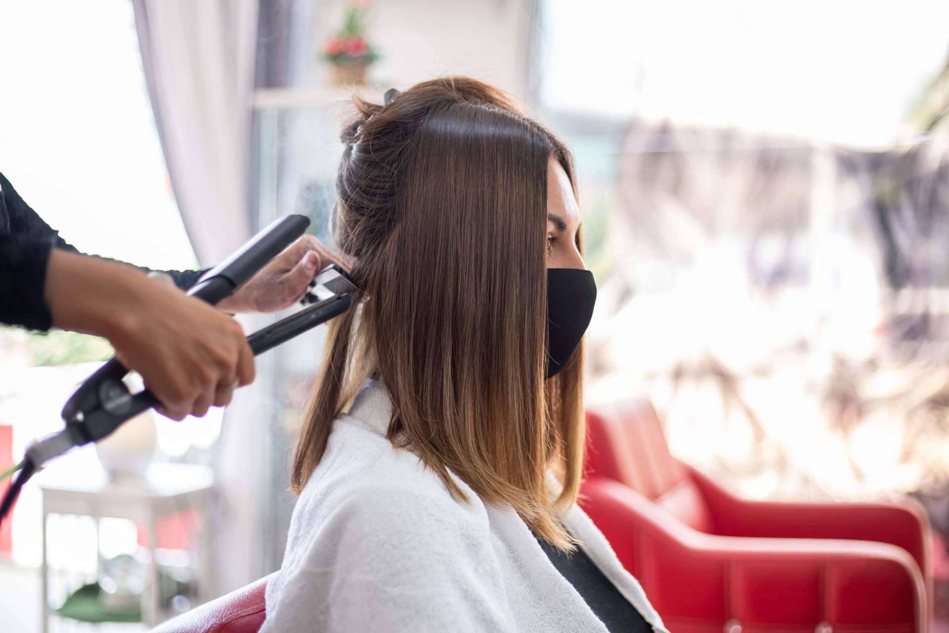 Alisado de keratina en verano, lucir un cabello sano y brillante es posible con Keratin Europa