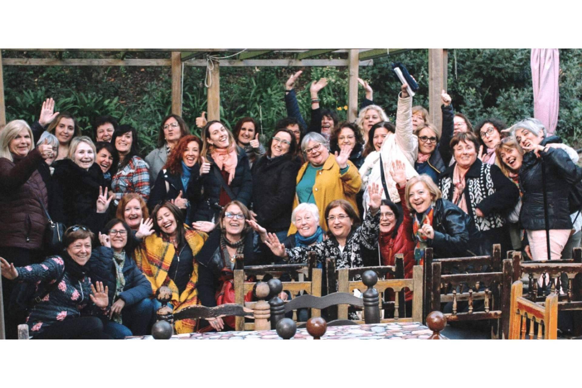 La agencia de viajes online para mujeres Concédete Deseos, pionera en encuentros presenciales y eventos, celebra 4 años