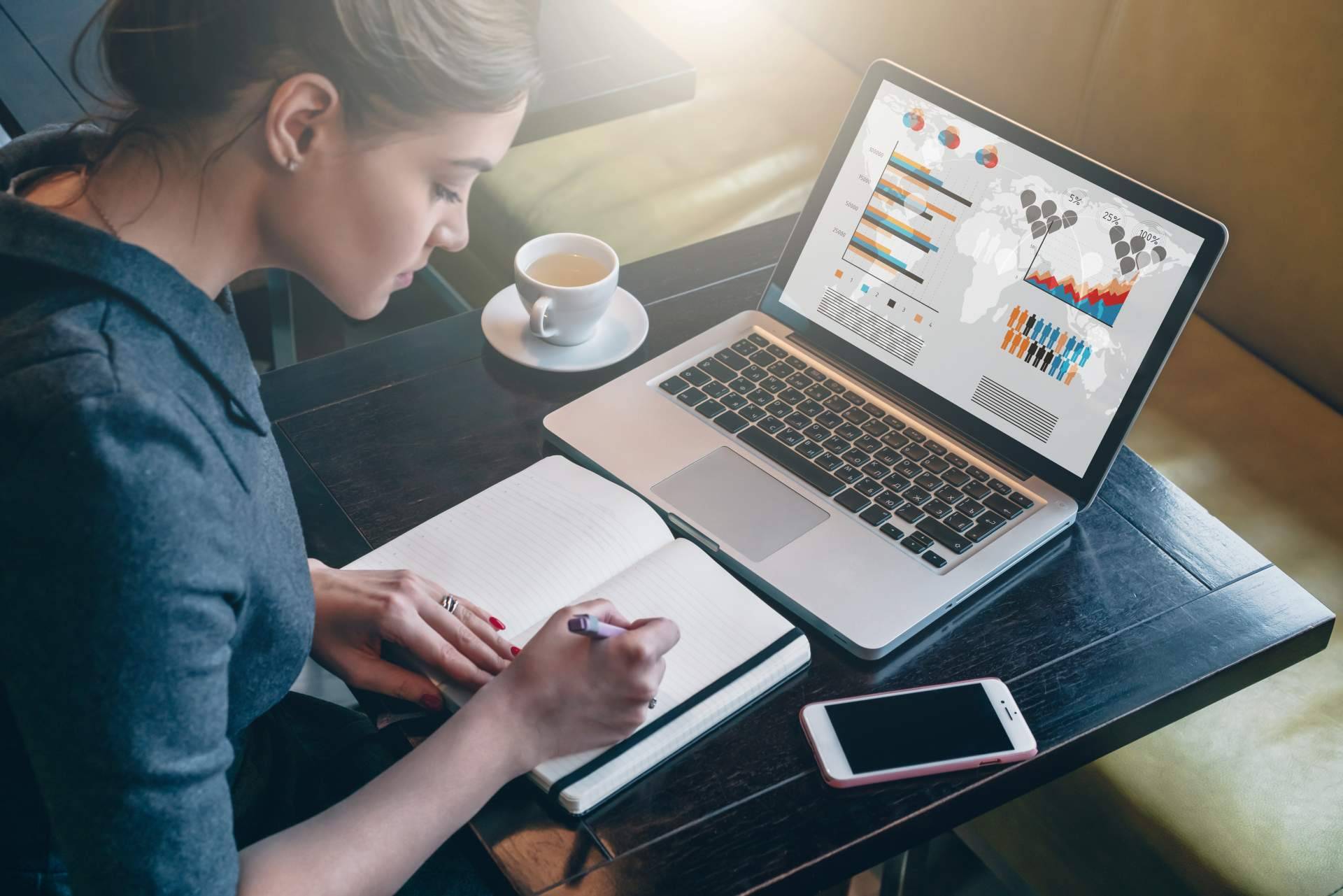 EGCI - La Escuela de Gerencia online que ya ha potenciado el perfil de miles de profesionales