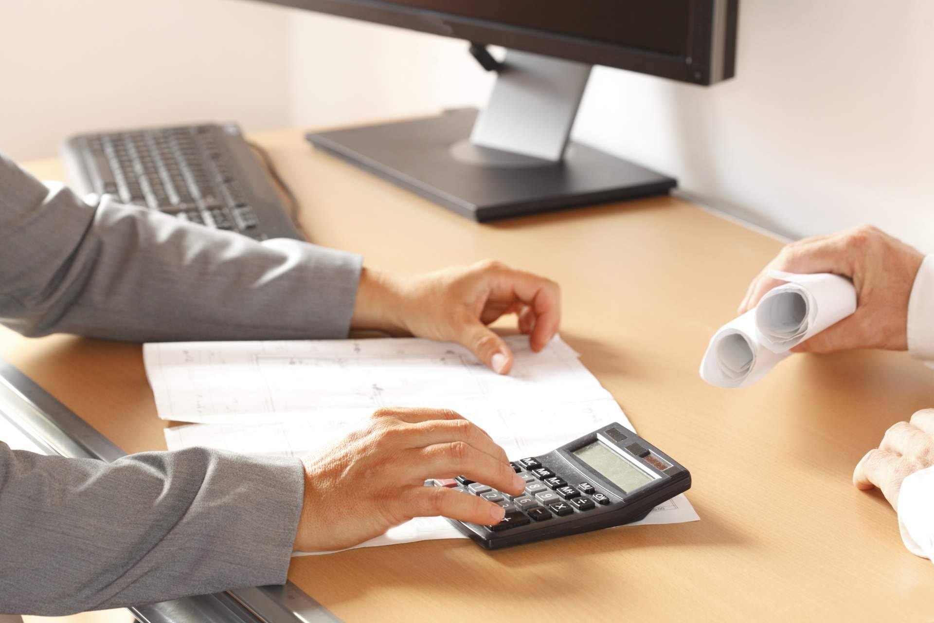 Los ingresos y gastos deducibles a tener en cuenta para declarar en el IRPF