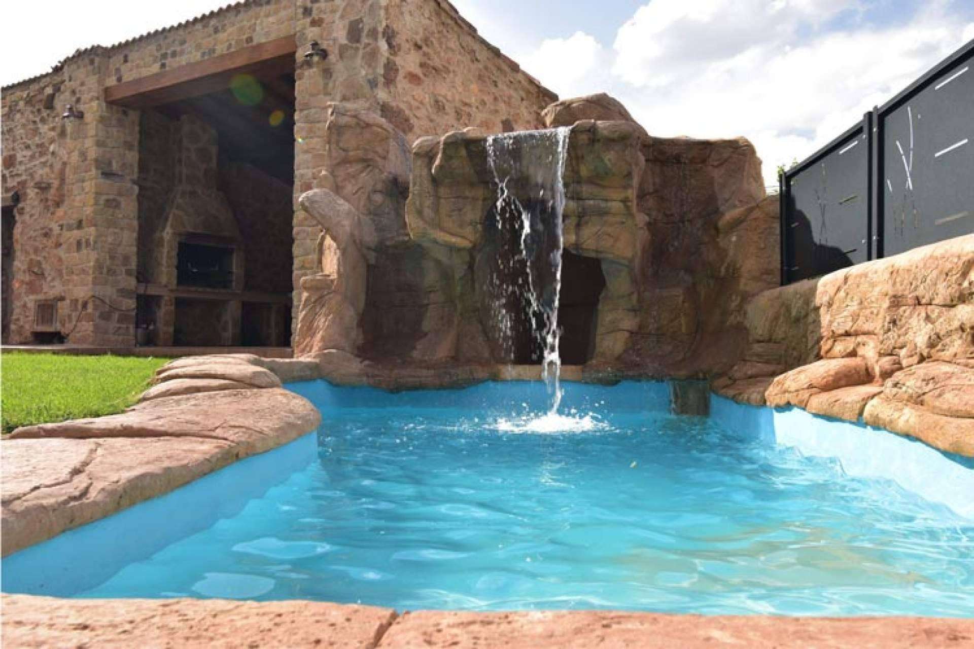 La Casa Rural La Cueva del Agua compensa su huella de CO2