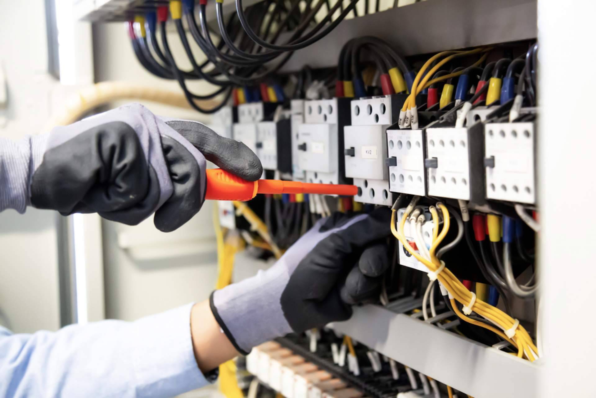 Savelec facilita la gestión del boletín eléctrico
