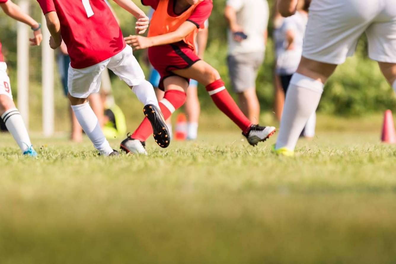 La aplicación if7sports permite organizar partidos de fútbol en verano