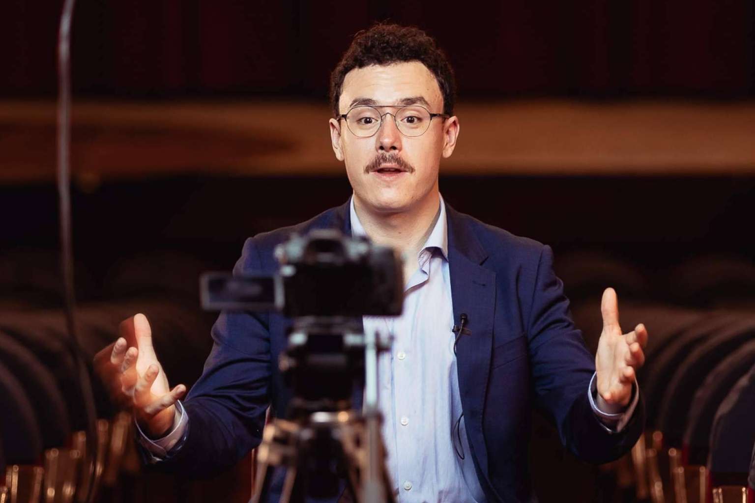 Fernando Miralles ofrece un curso de oratoria digital que enseña las claves y técnicas necesarias para ser un excelente comunicador