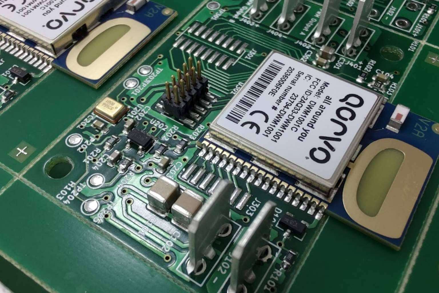 Los ingenieros electrónicos de A Blue Thing In The Cloud, especialistas en la tecnología RTLS