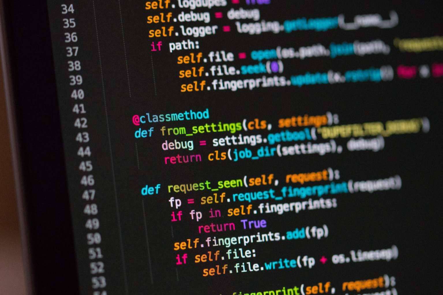 El Informático Personal ofrece servicios de desarrollo web y mantenimiento de hosting de dominio