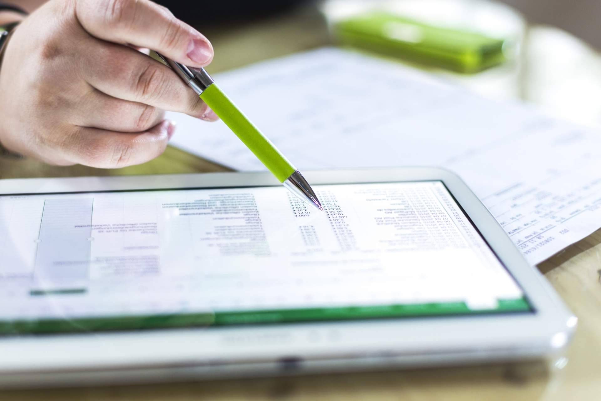 ¿Cómo digitalizar el registro horario de los empleados de hostelería con Miss Tipsi?