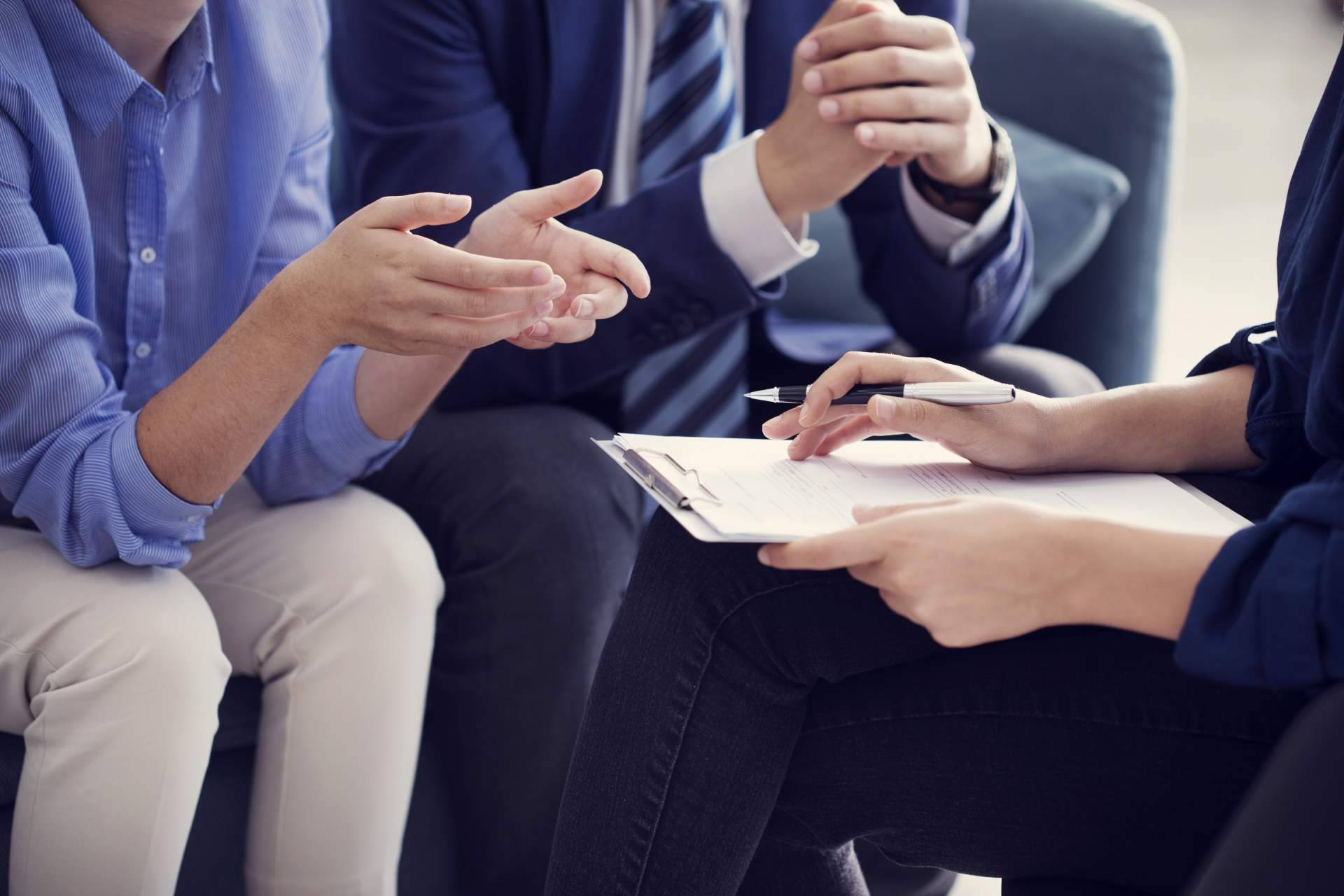 La necesidad de reinventar y evaluar los servicios en la industria de la asesoría